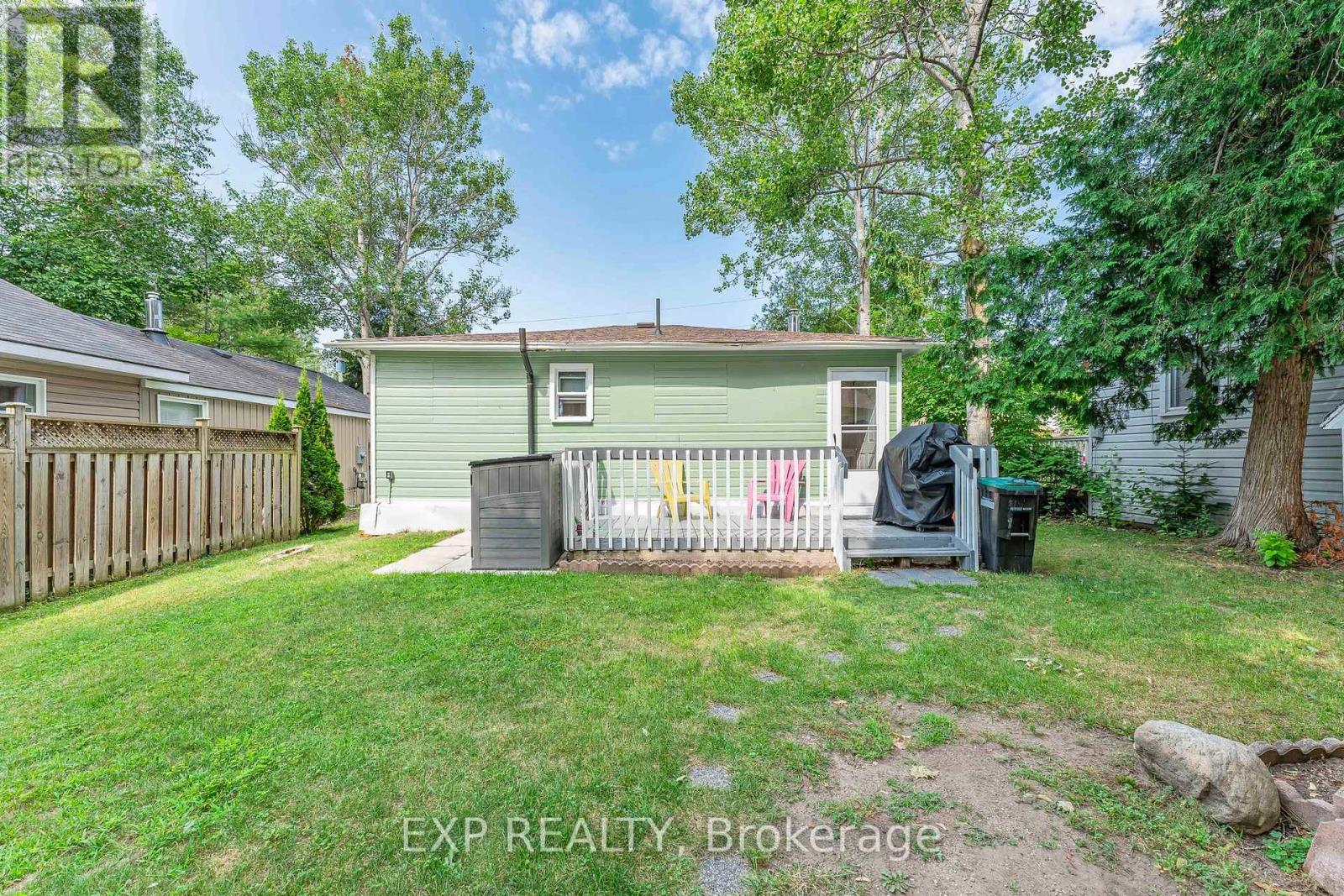 Photo 22 of 43 68th Street N, Wasaga Beach ON