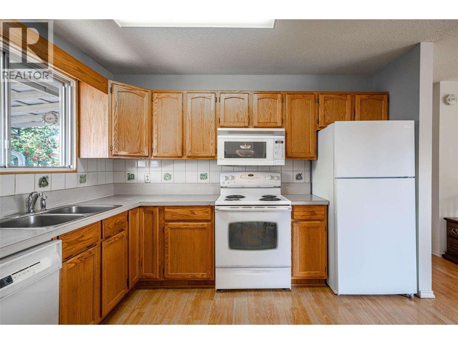 Photo 11 of 4402 16 Avenue Lot 7, Vernon BC