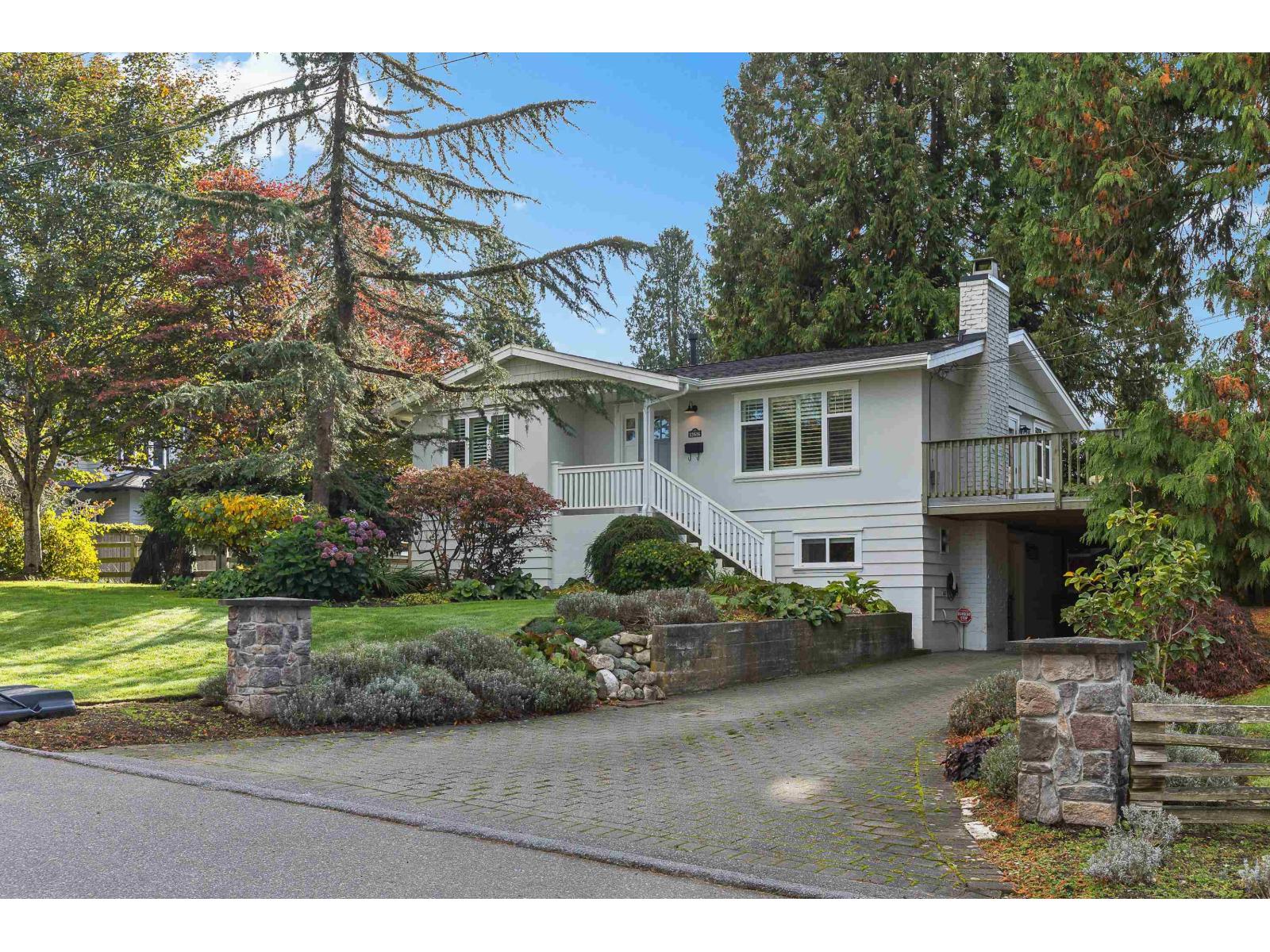 Photo 1 of 12616 26 A Avenue, Surrey BC