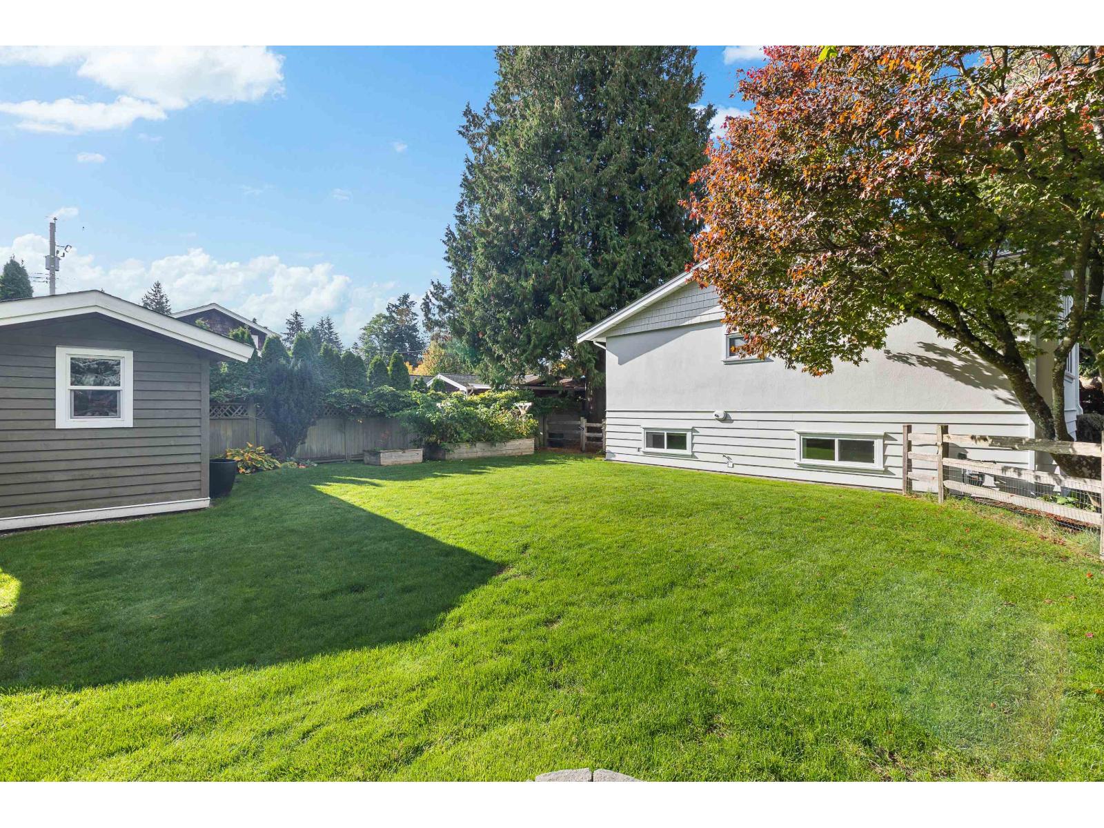 Photo 35 of 12616 26 A Avenue, Surrey BC