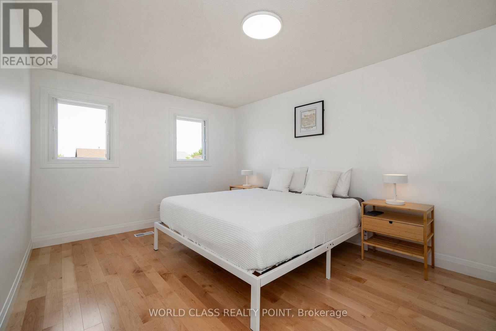 Photo 24 of 6548 Eastridge Road, Mississauga ON
