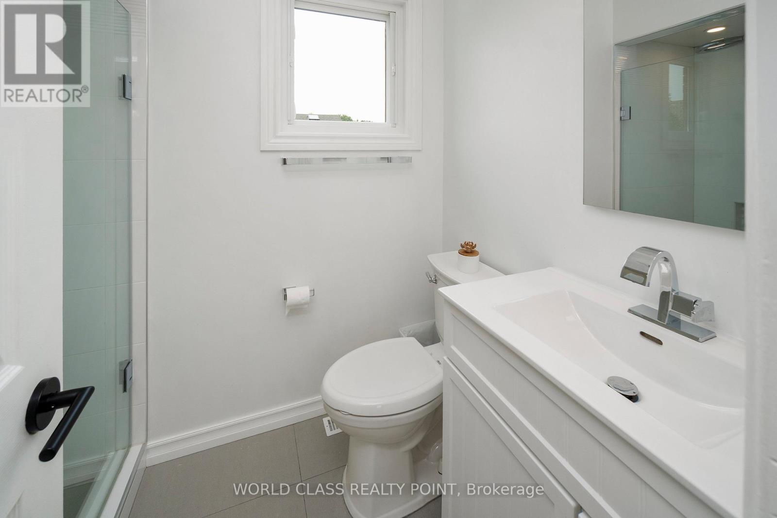 Photo 27 of 6548 Eastridge Road, Mississauga ON
