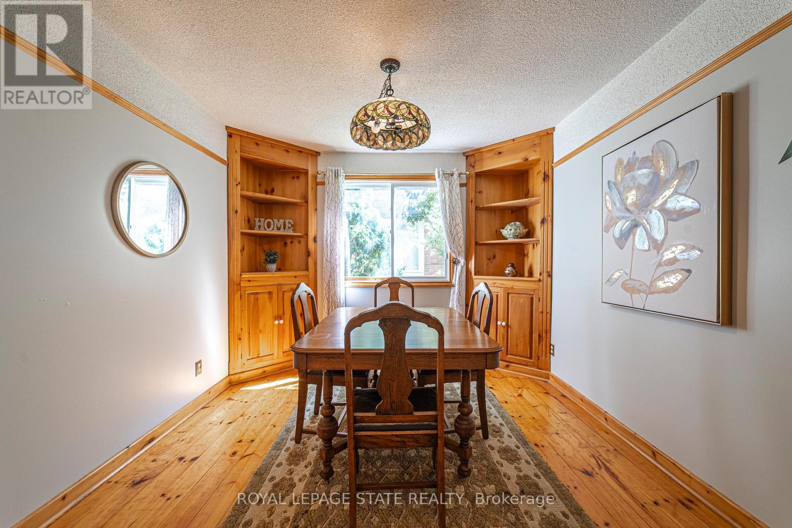 Photo 19 of 929 Daryl Drive, Burlington ON