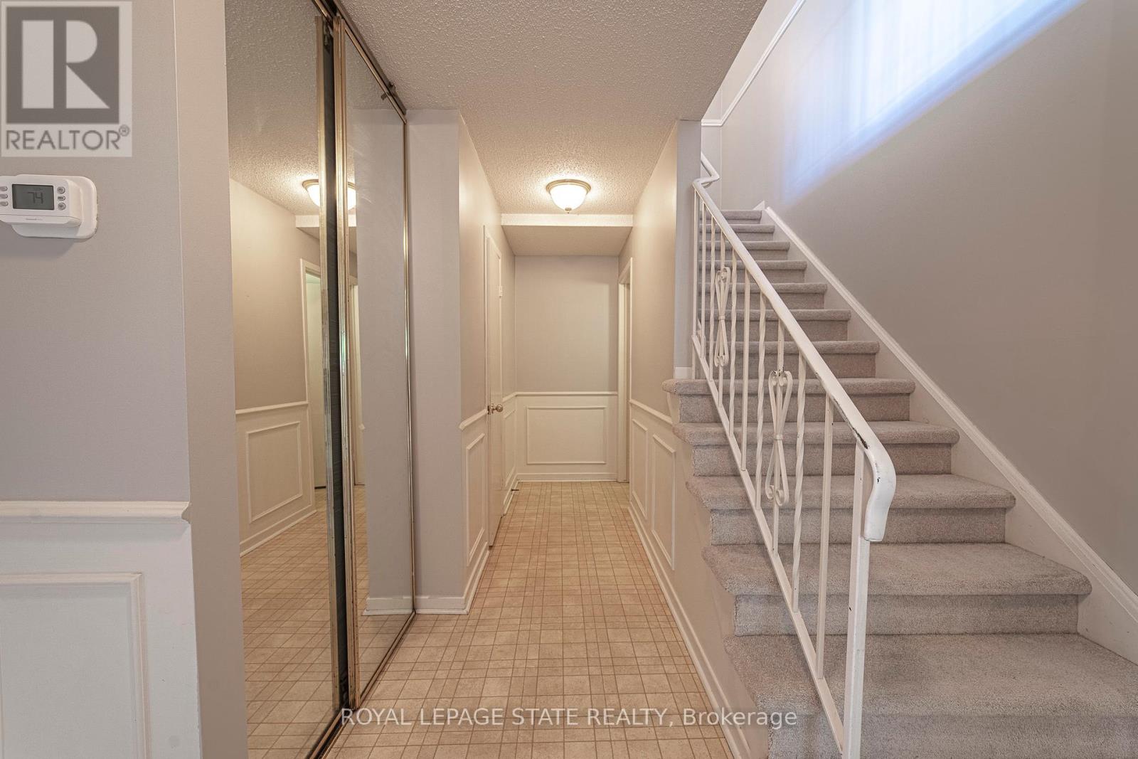 Photo 22 of 929 Daryl Drive, Burlington ON