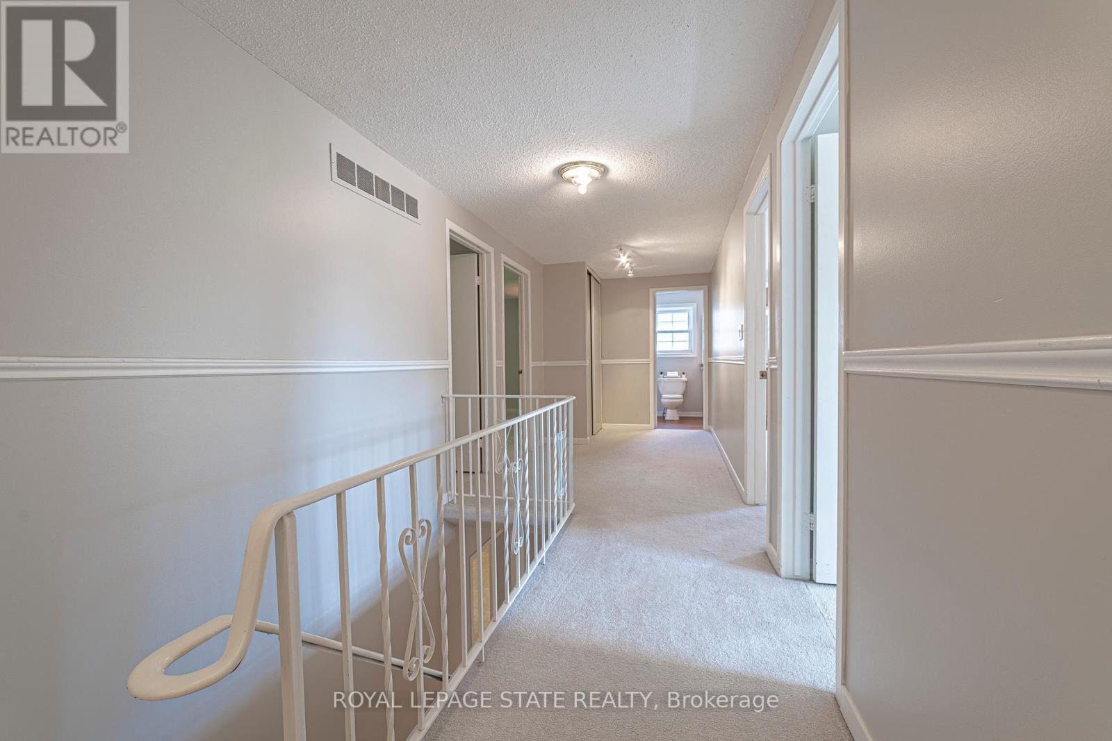 Photo 25 of 929 Daryl Drive, Burlington ON