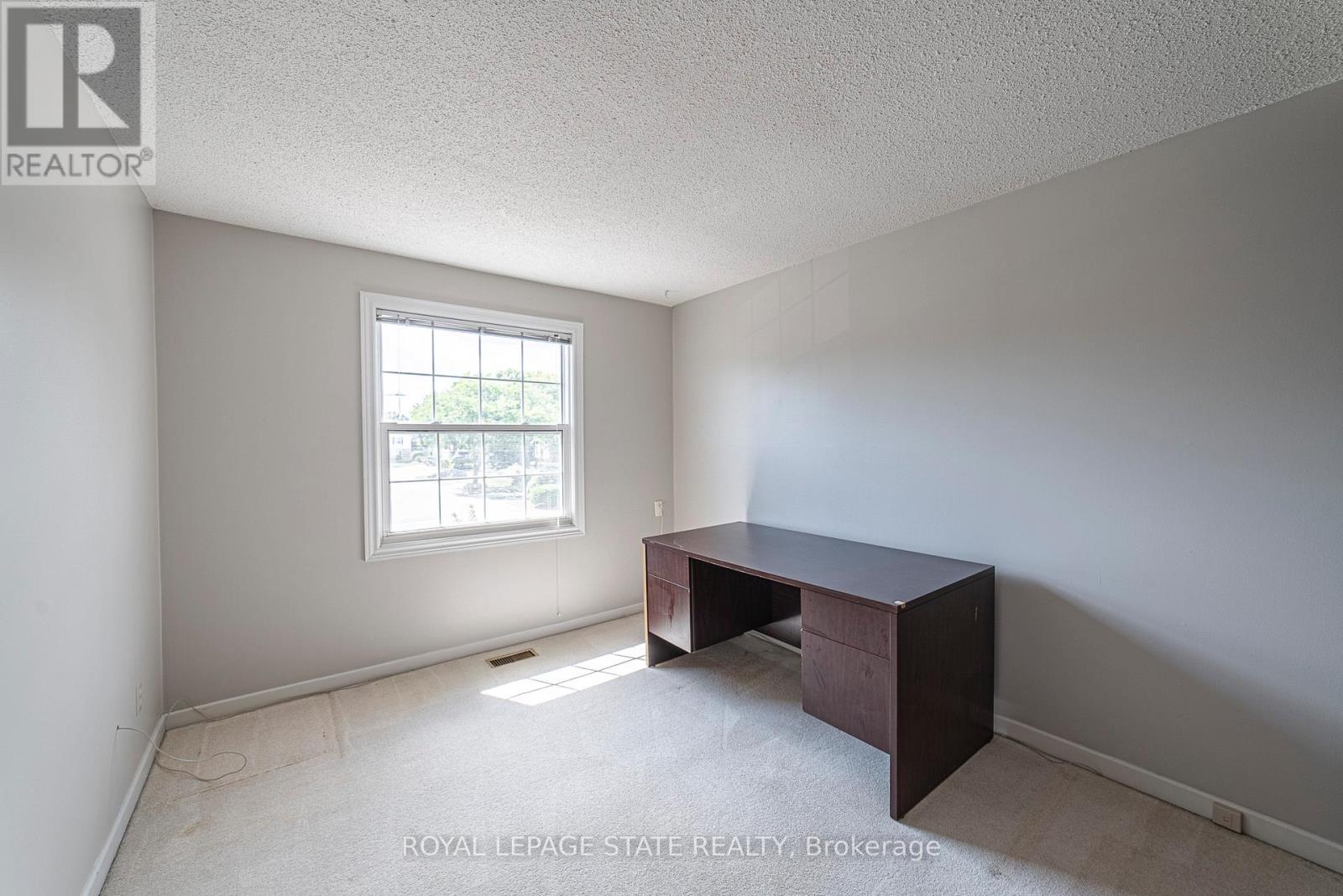 Photo 27 of 929 Daryl Drive, Burlington ON