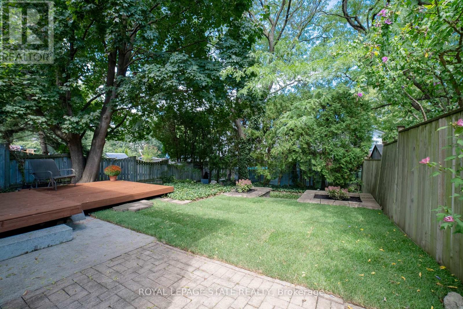 Photo 42 of 929 Daryl Drive, Burlington ON