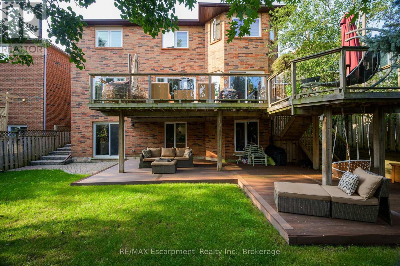 Photo 43 of 1658 Heritage Way, Oakville ON