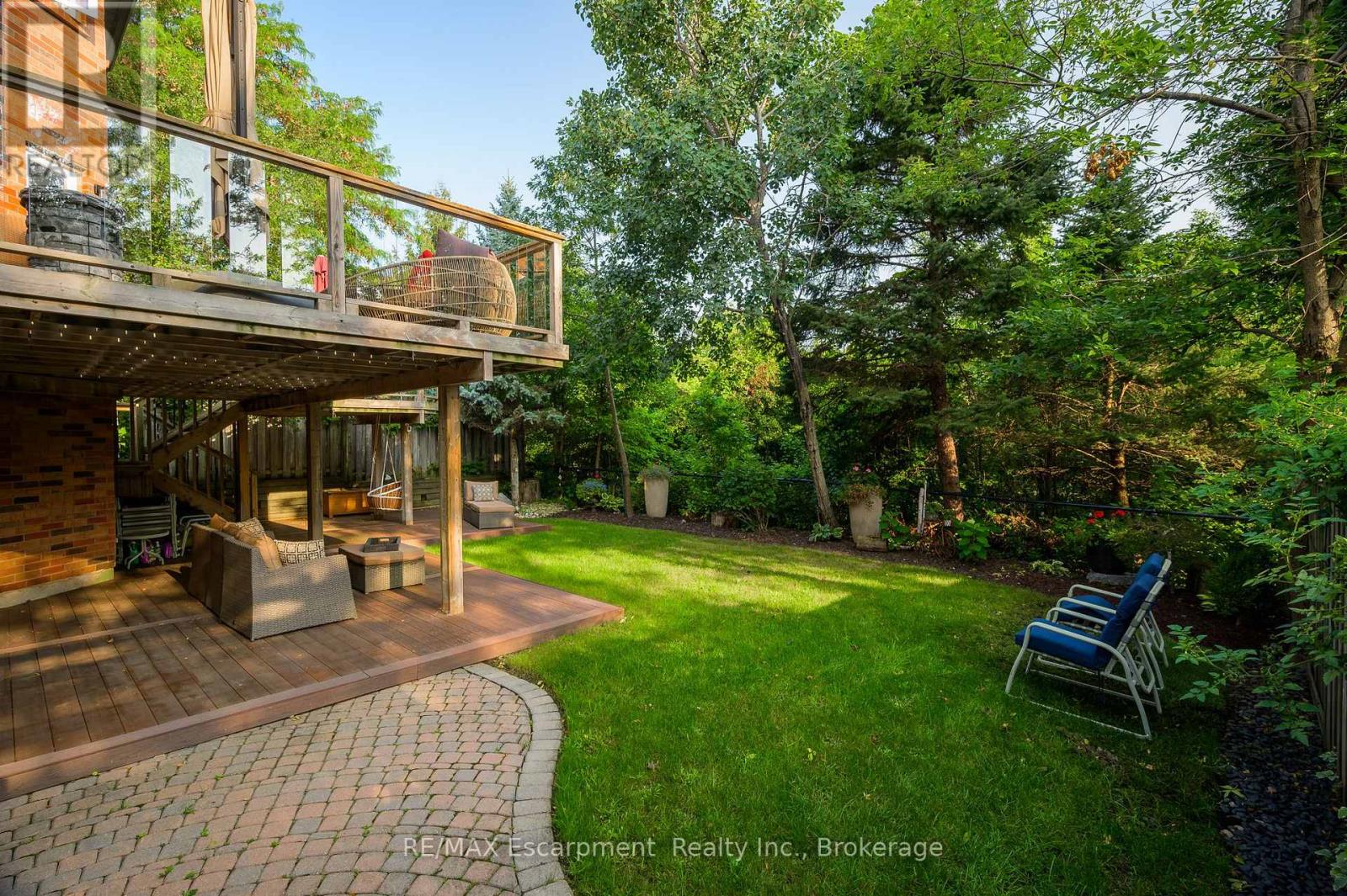 Photo 48 of 1658 Heritage Way, Oakville ON