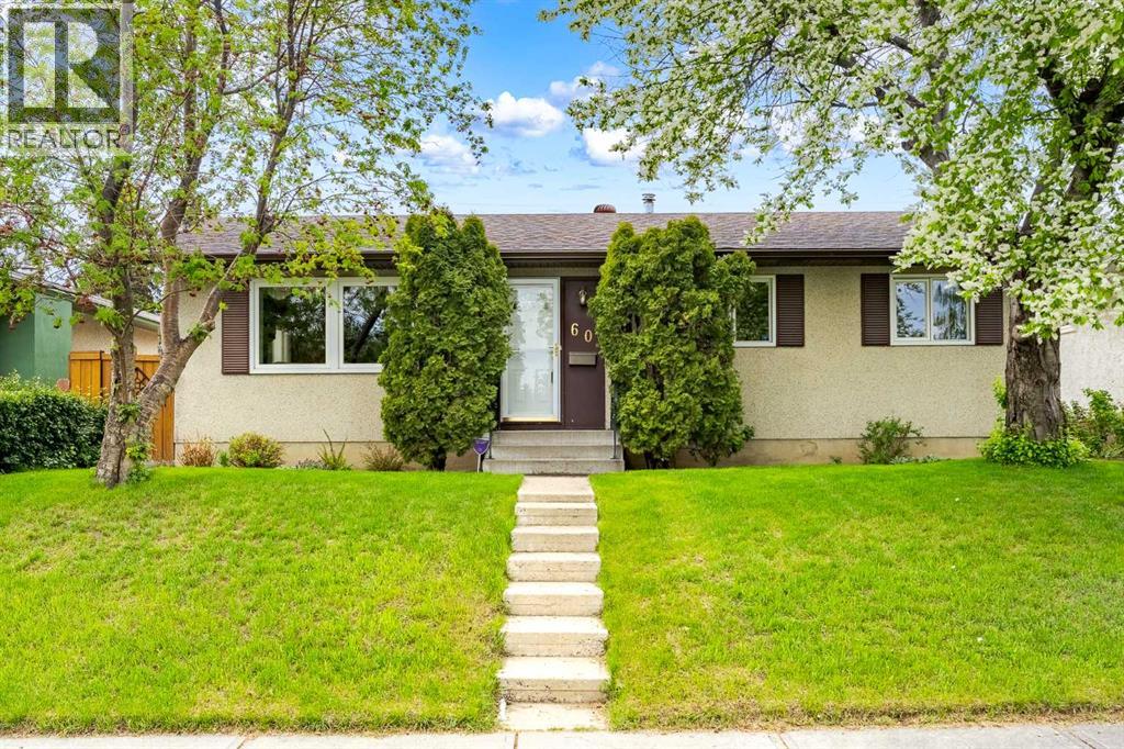 60 Marbrooke Circle NE, Calgary, Alberta