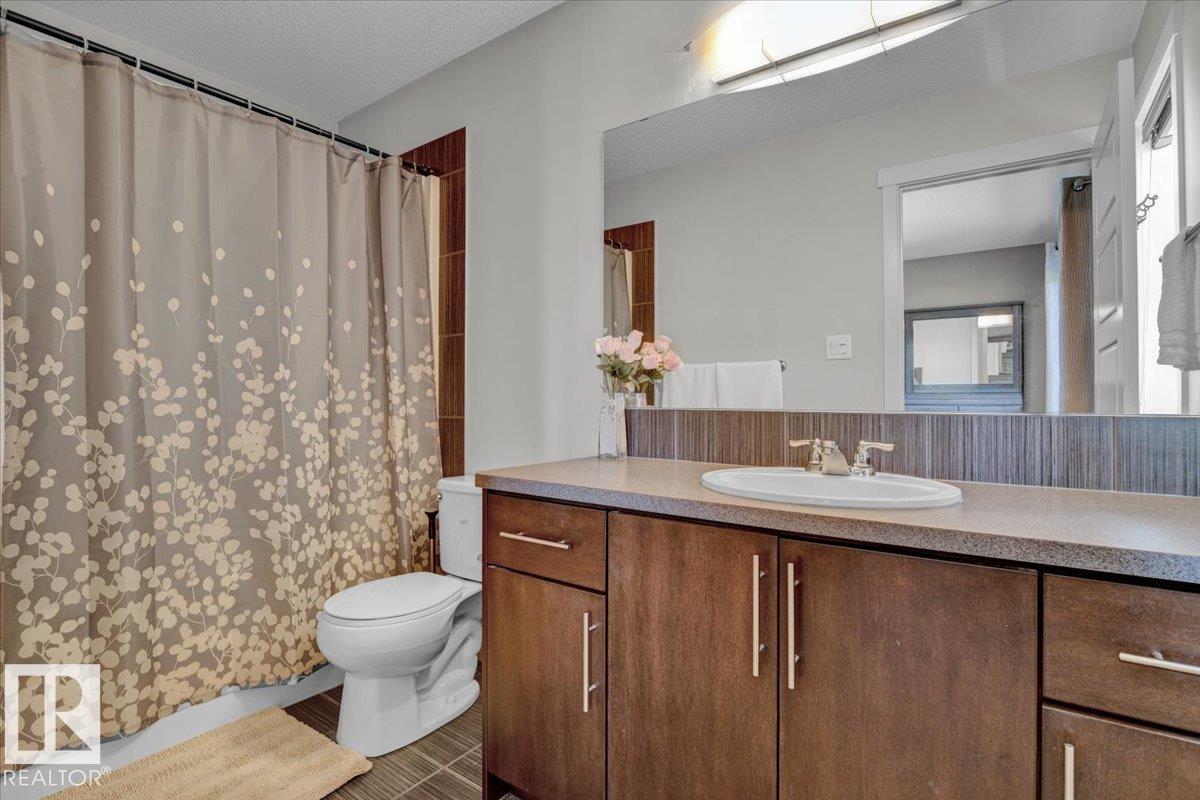 Photo 22 of 5264 1 A Av Sw, Edmonton AB