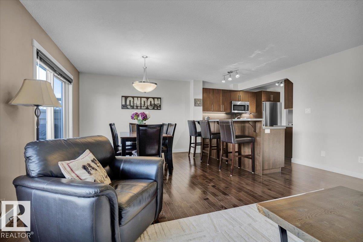 Photo 7 of 5264 1 A Av Sw, Edmonton AB