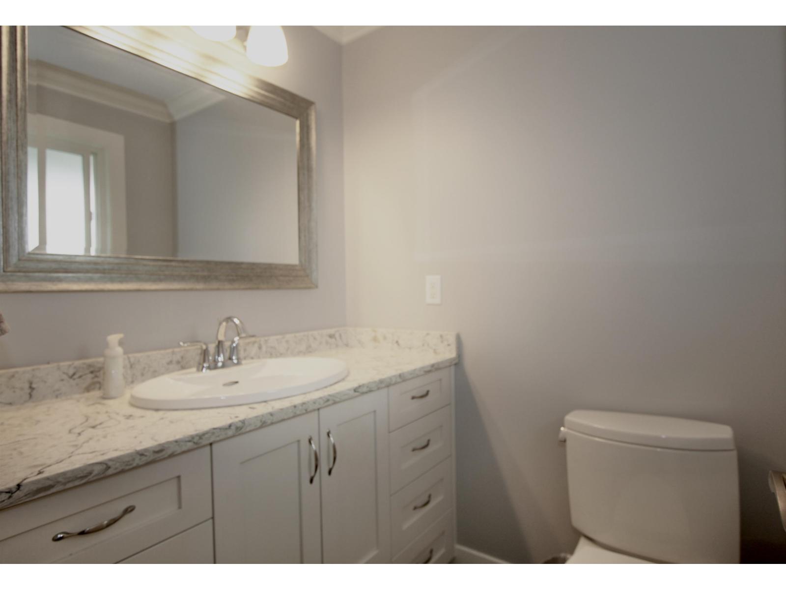 Photo 15 of 29340 Galahad Crescent, Abbotsford BC