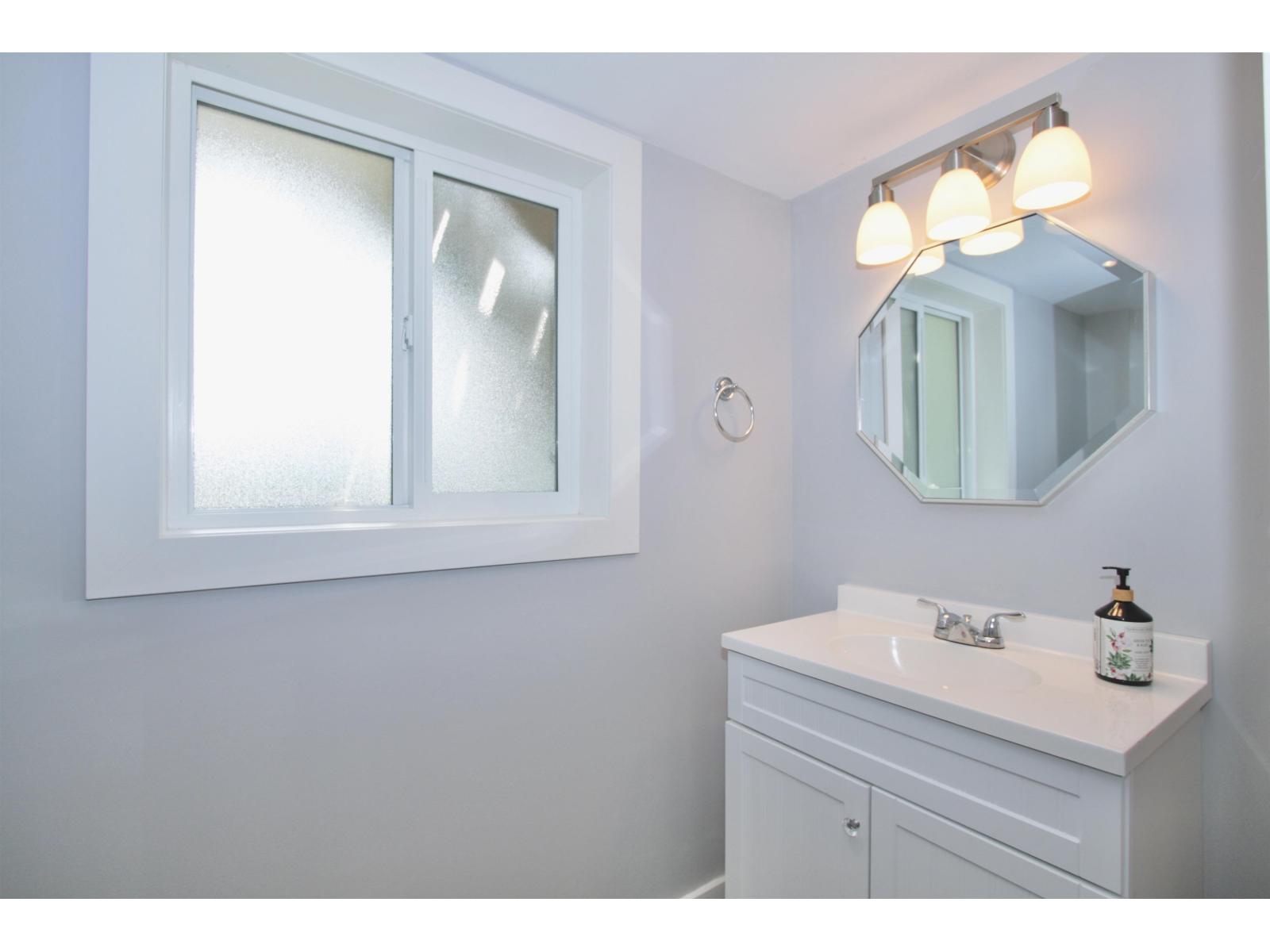 Photo 27 of 29340 Galahad Crescent, Abbotsford BC