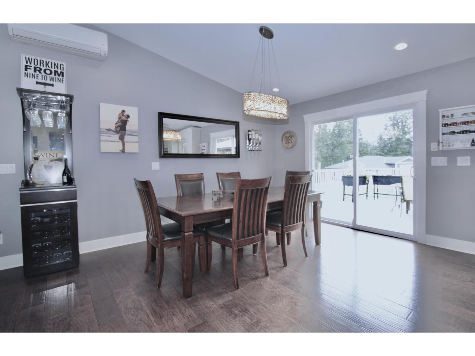 Photo 13 of 29340 Galahad Crescent, Abbotsford BC