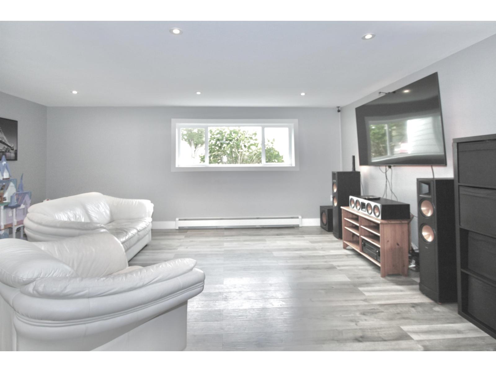 Photo 23 of 29340 Galahad Crescent, Abbotsford BC