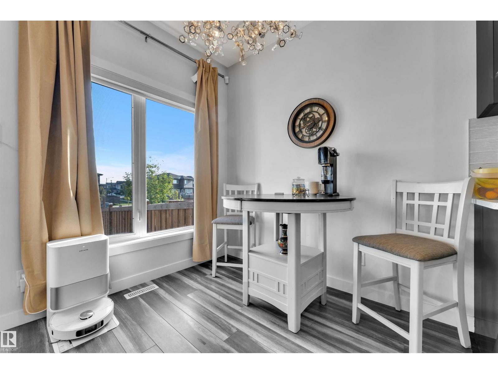 Photo 17 of 17719 13 Av Sw, Edmonton AB