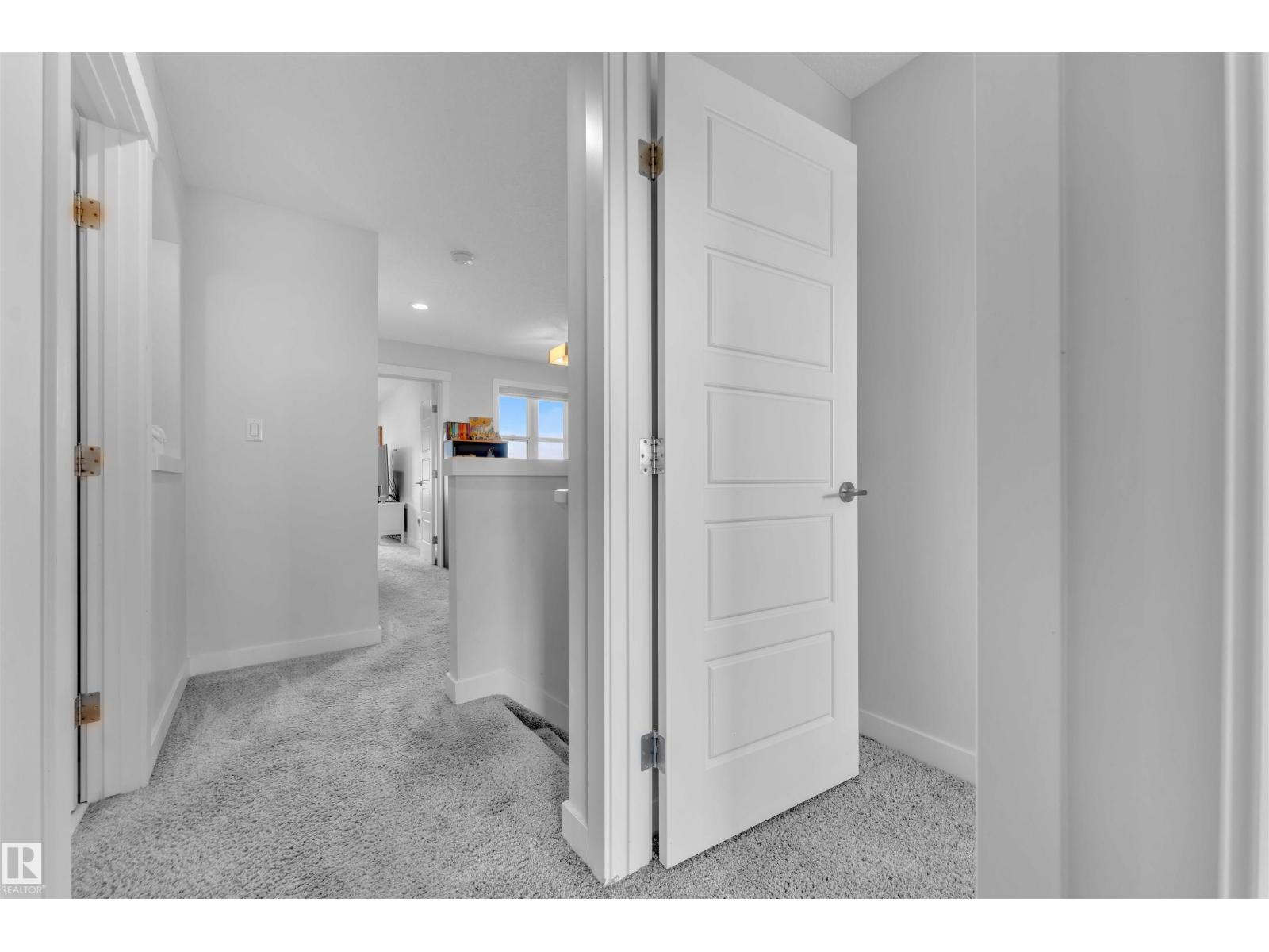 Photo 21 of 17719 13 Av Sw, Edmonton AB