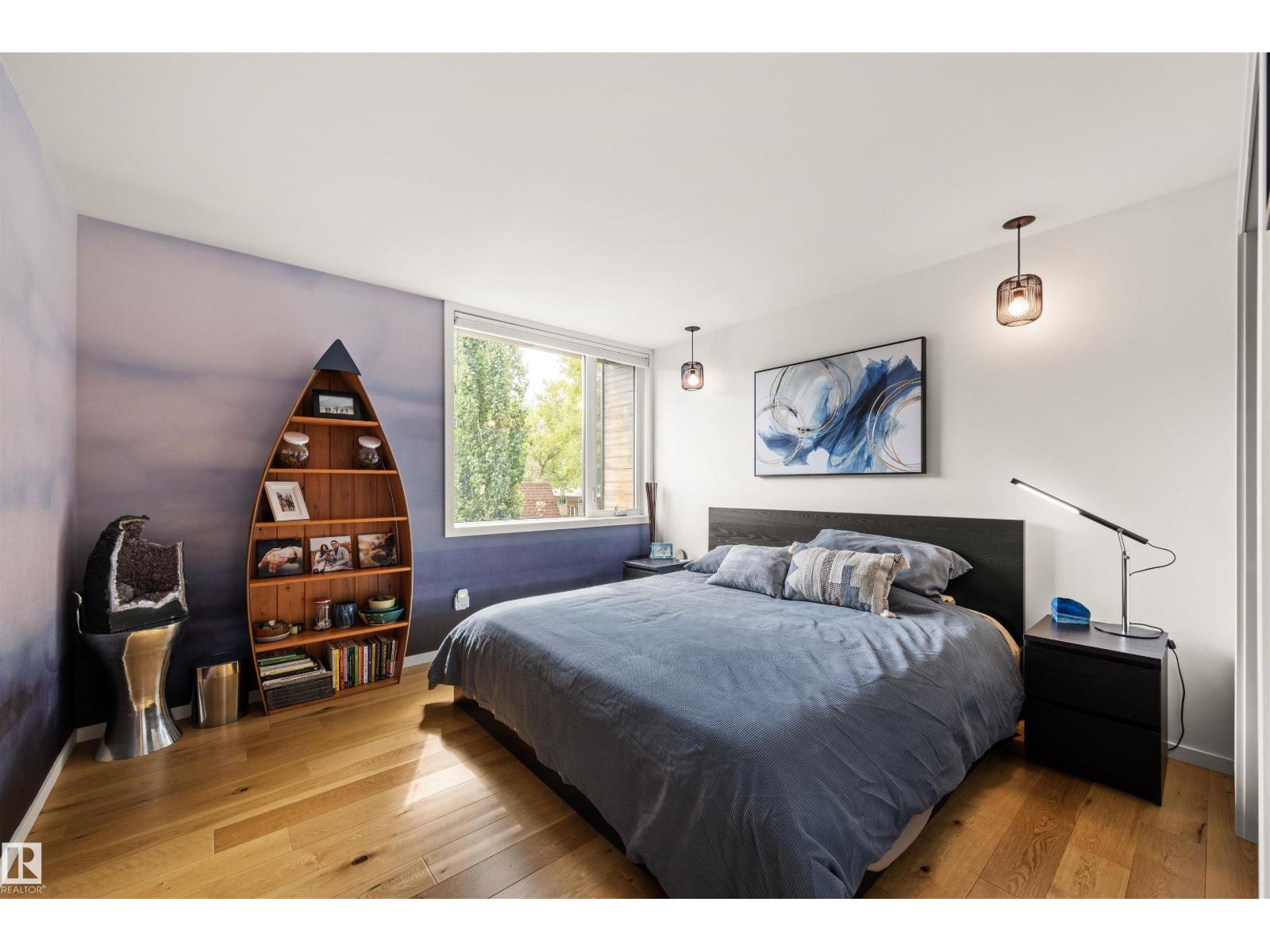 Photo 23 of 9761 90 Av Nw, Edmonton AB