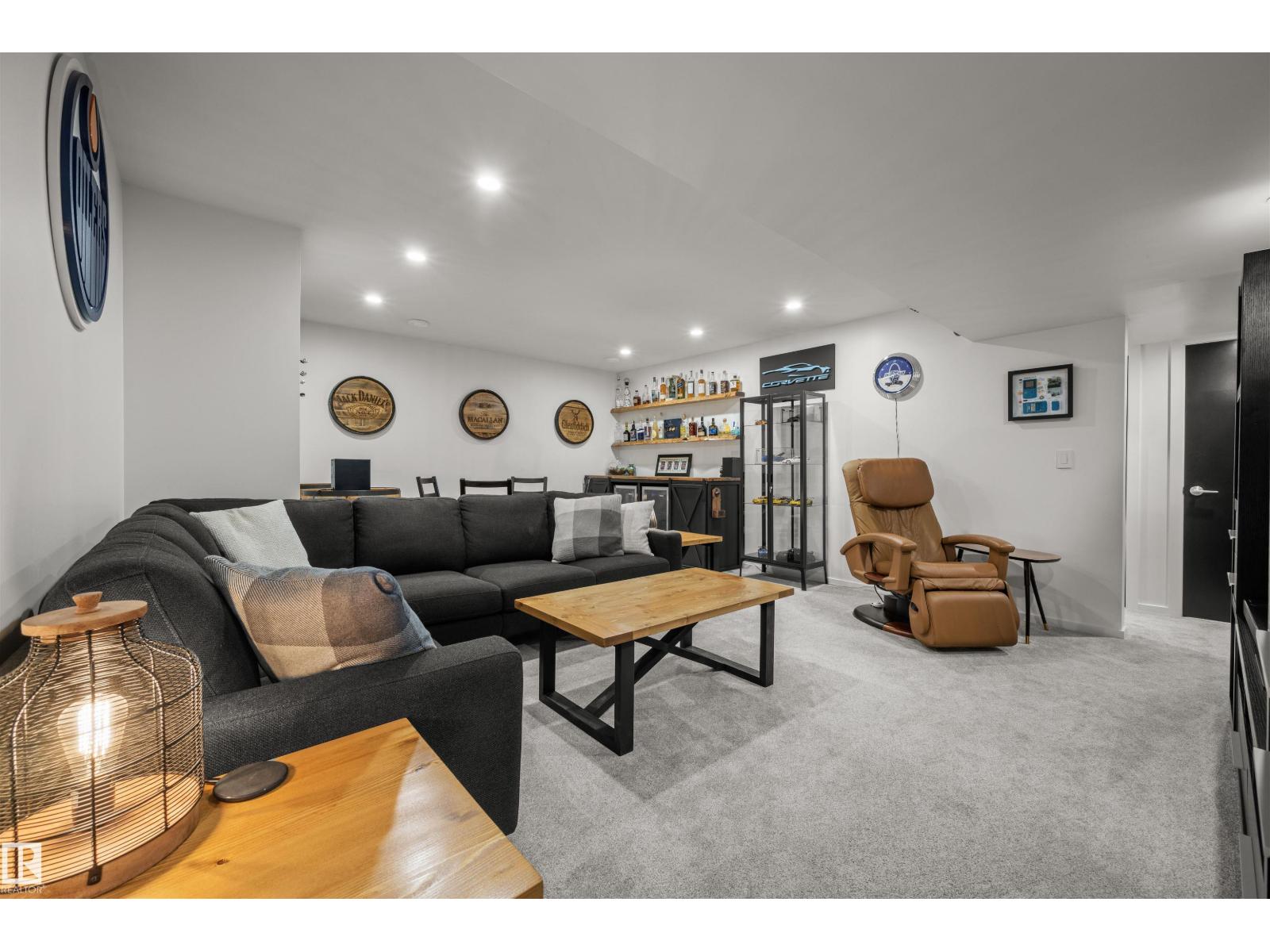 Photo 30 of 9761 90 Av Nw, Edmonton AB
