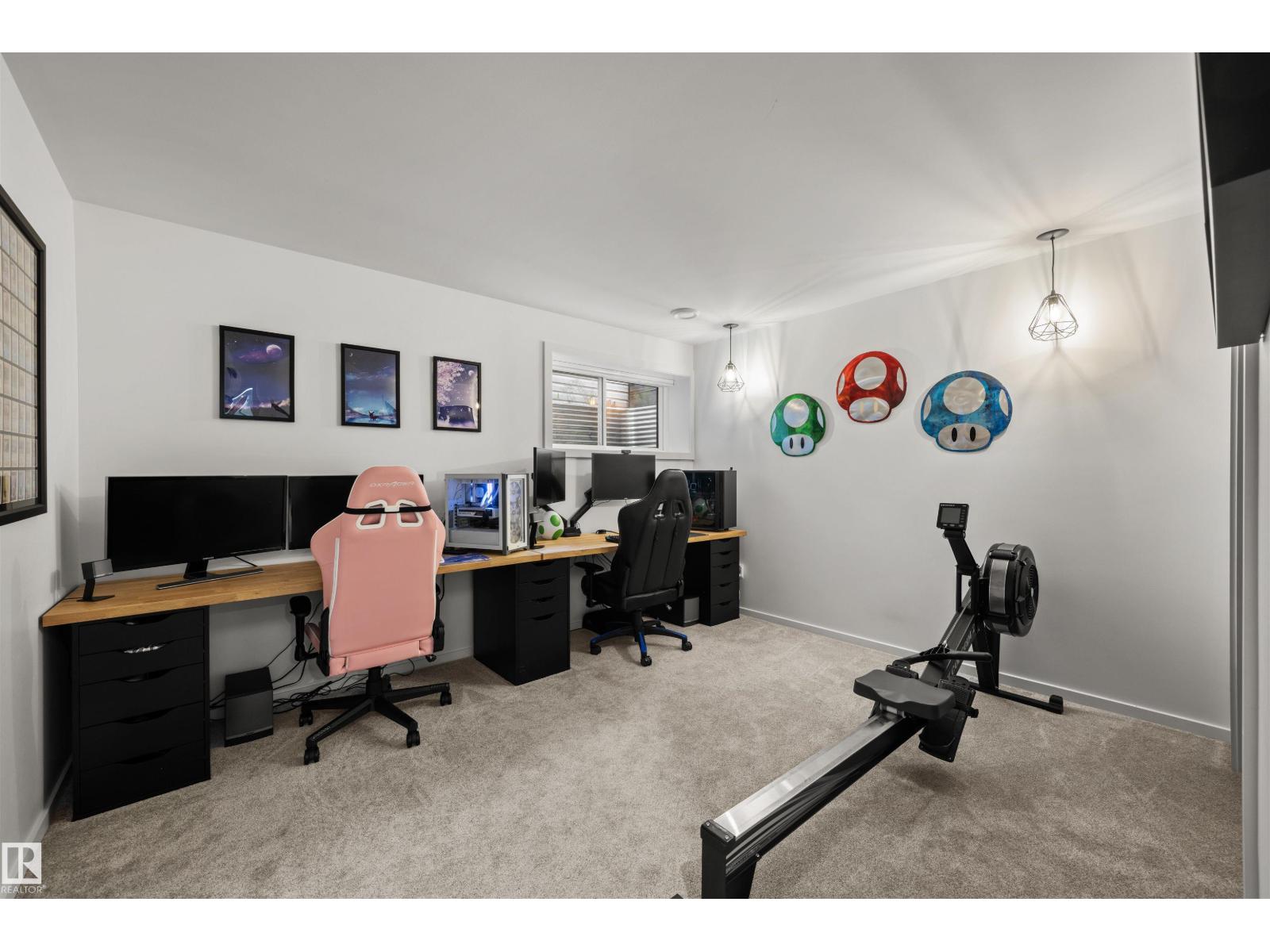 Photo 32 of 9761 90 Av Nw, Edmonton AB
