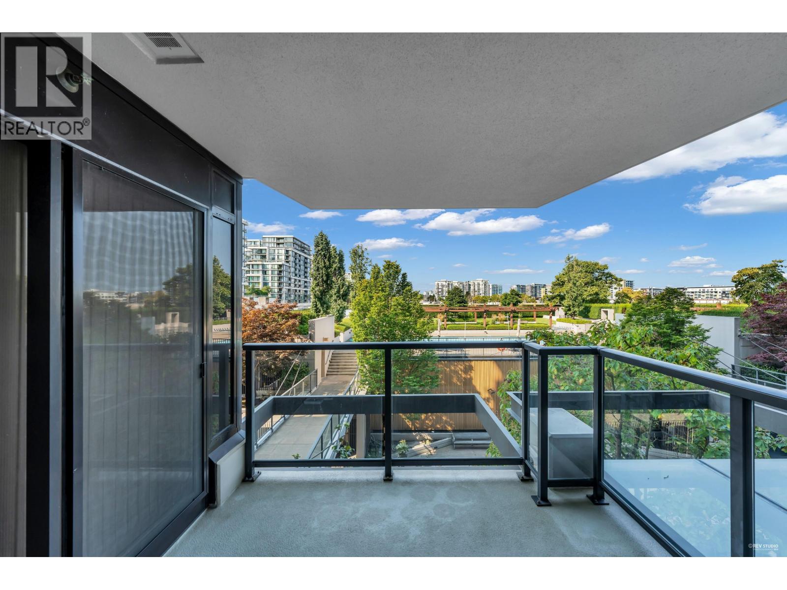 Photo 29 of 615 5811 No 3 Road, Richmond BC