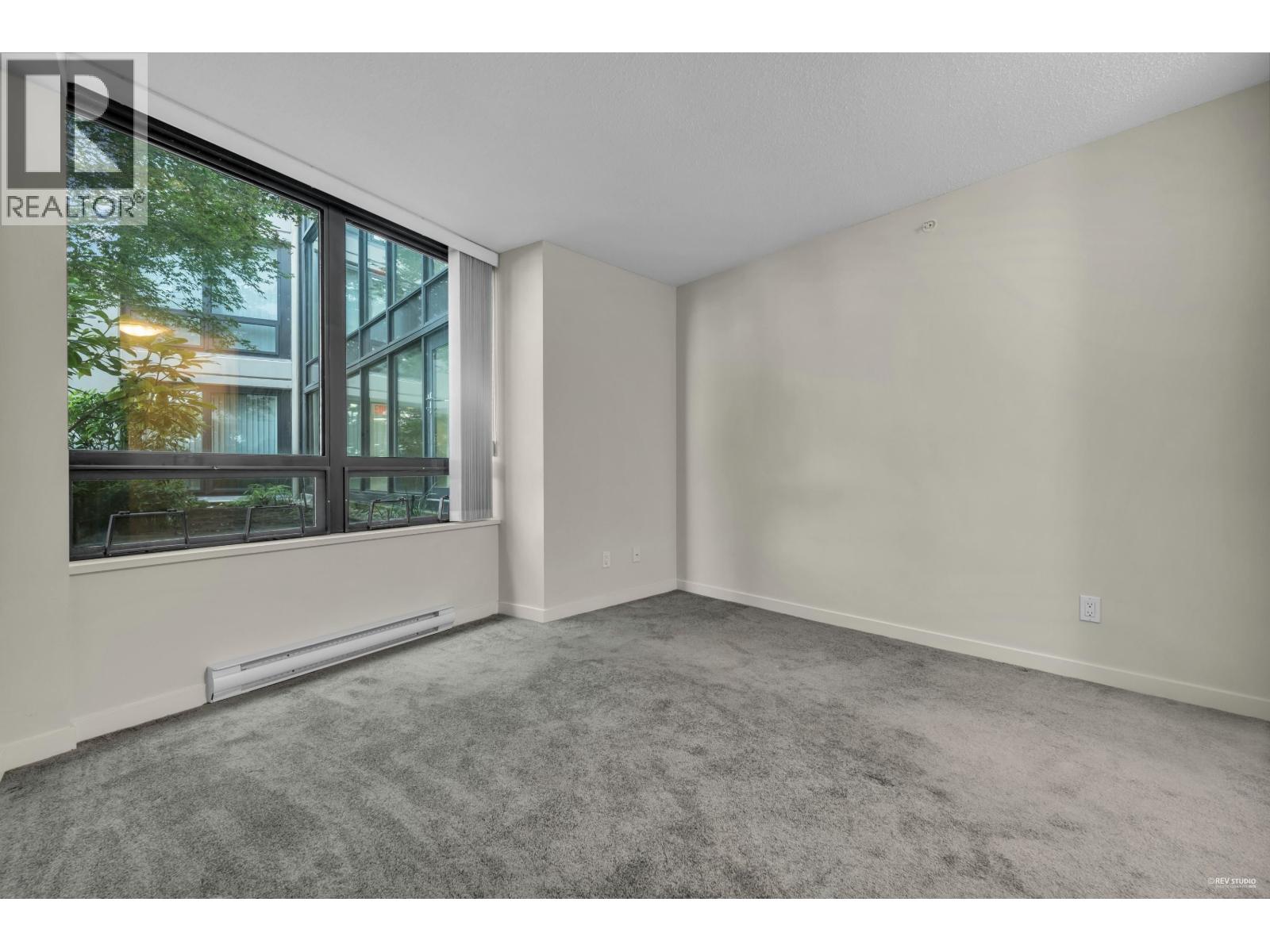 Photo 16 of 615 5811 No 3 Road, Richmond BC