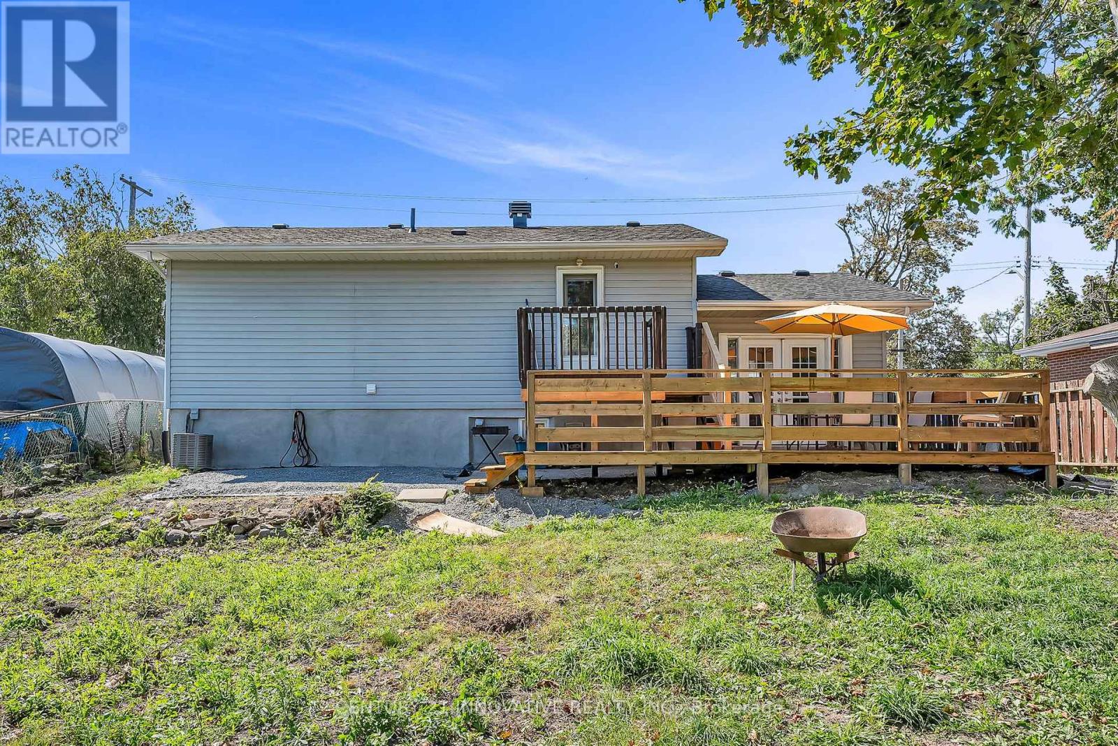 Photo 16 of 612 Simcoe Street, Brock ON