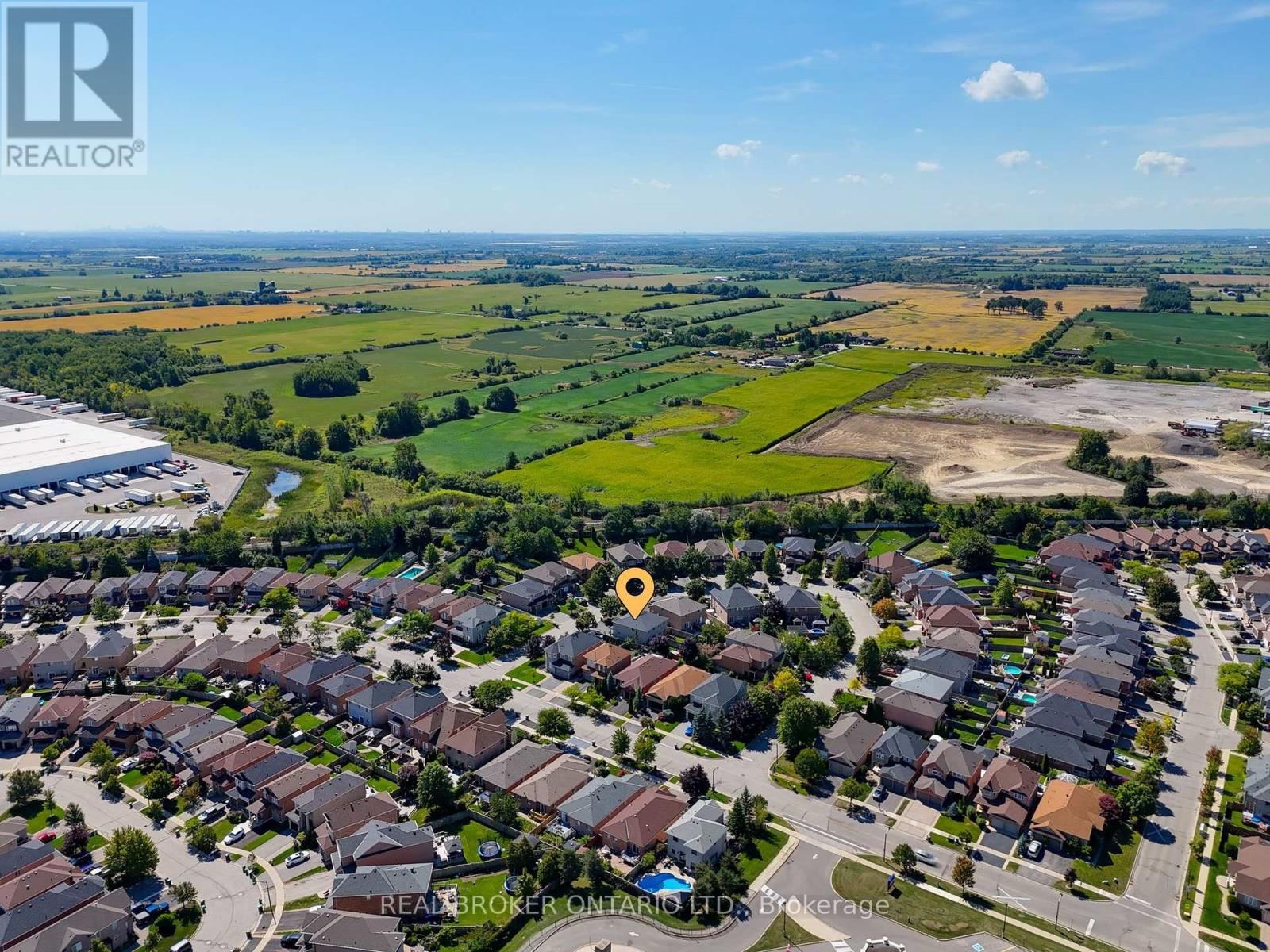 Photo 29 of 4 Ironhorse Crescent, Caledon ON