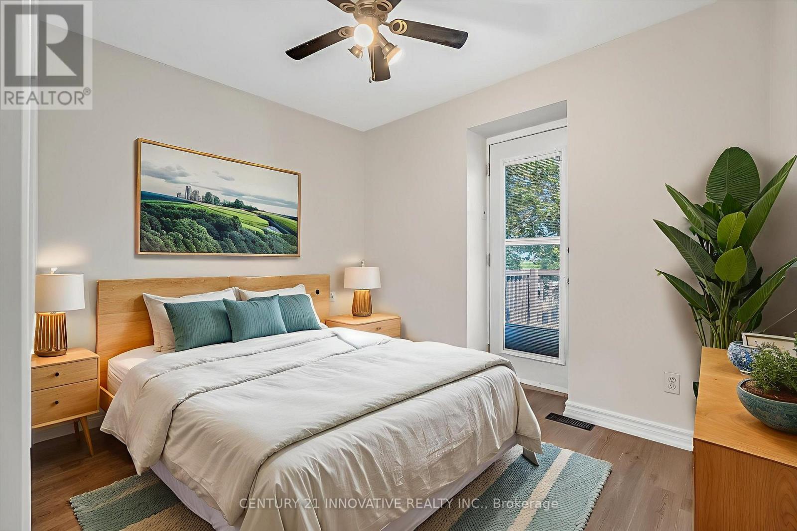 Photo 9 of 612 Simcoe Street, Brock ON