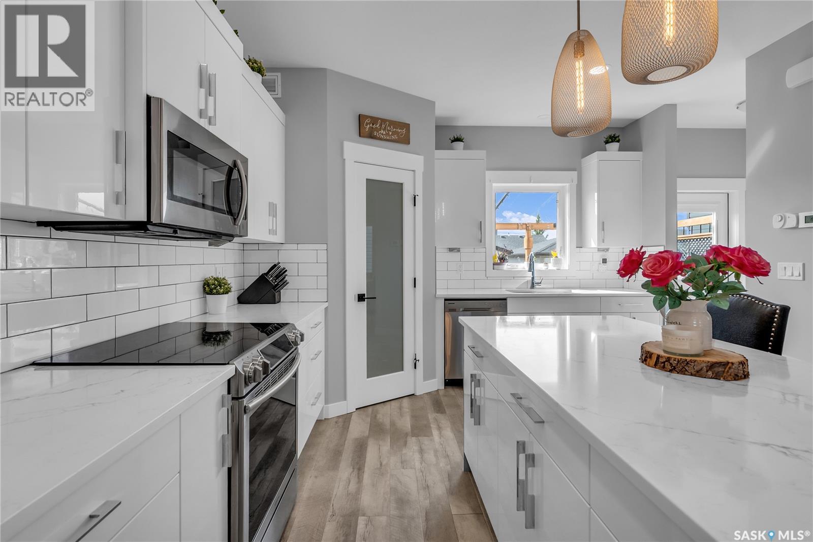 Photo 9 of 407 Kloppenburg Street, Saskatoon SK