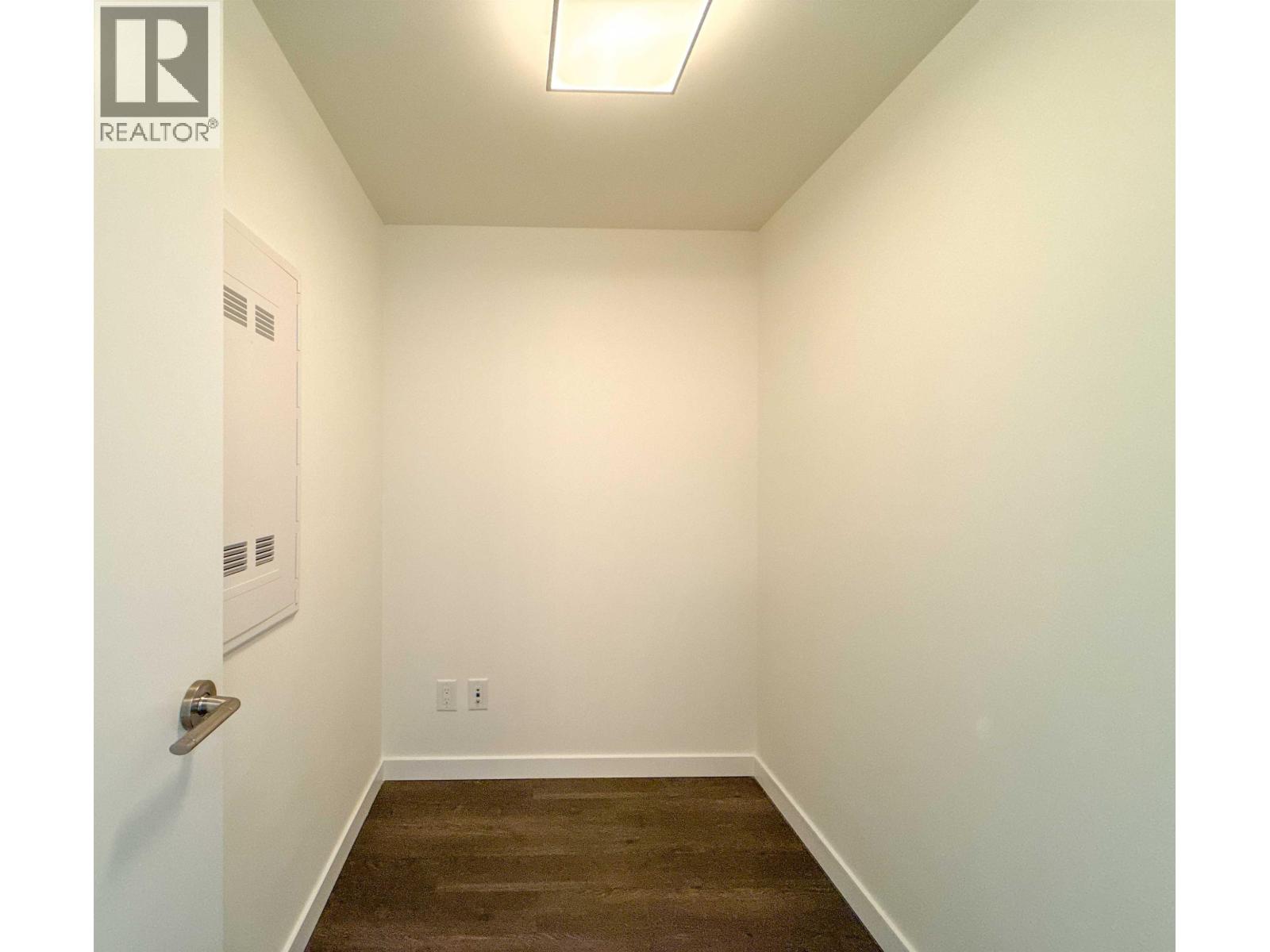 Photo 12 of 512 5598 Ormidale Street, Vancouver BC