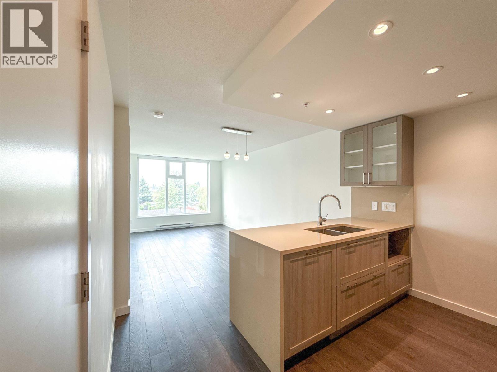 Photo 5 of 512 5598 Ormidale Street, Vancouver BC