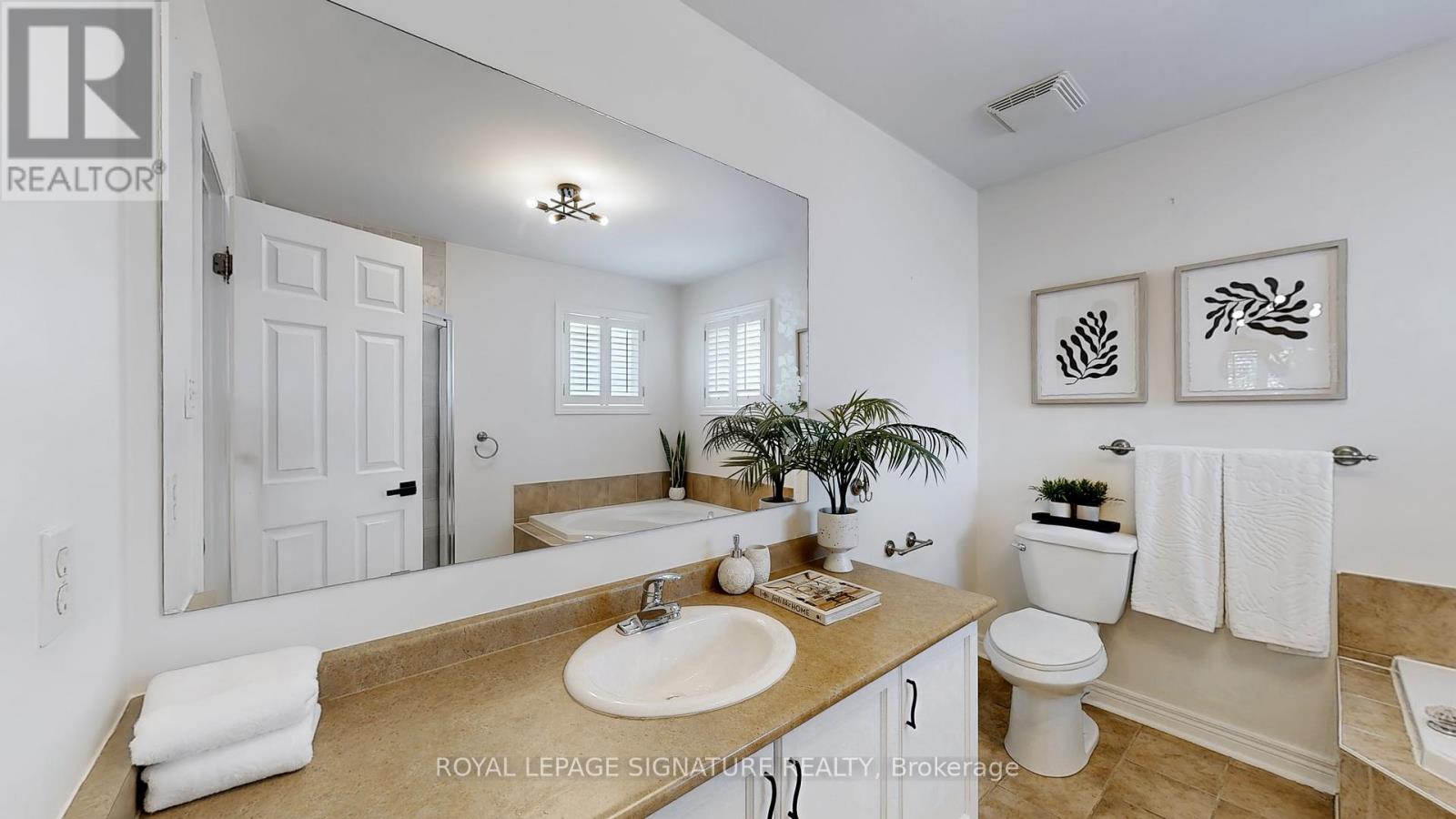Photo 30 of 6412 Newcombe Drive, Mississauga ON