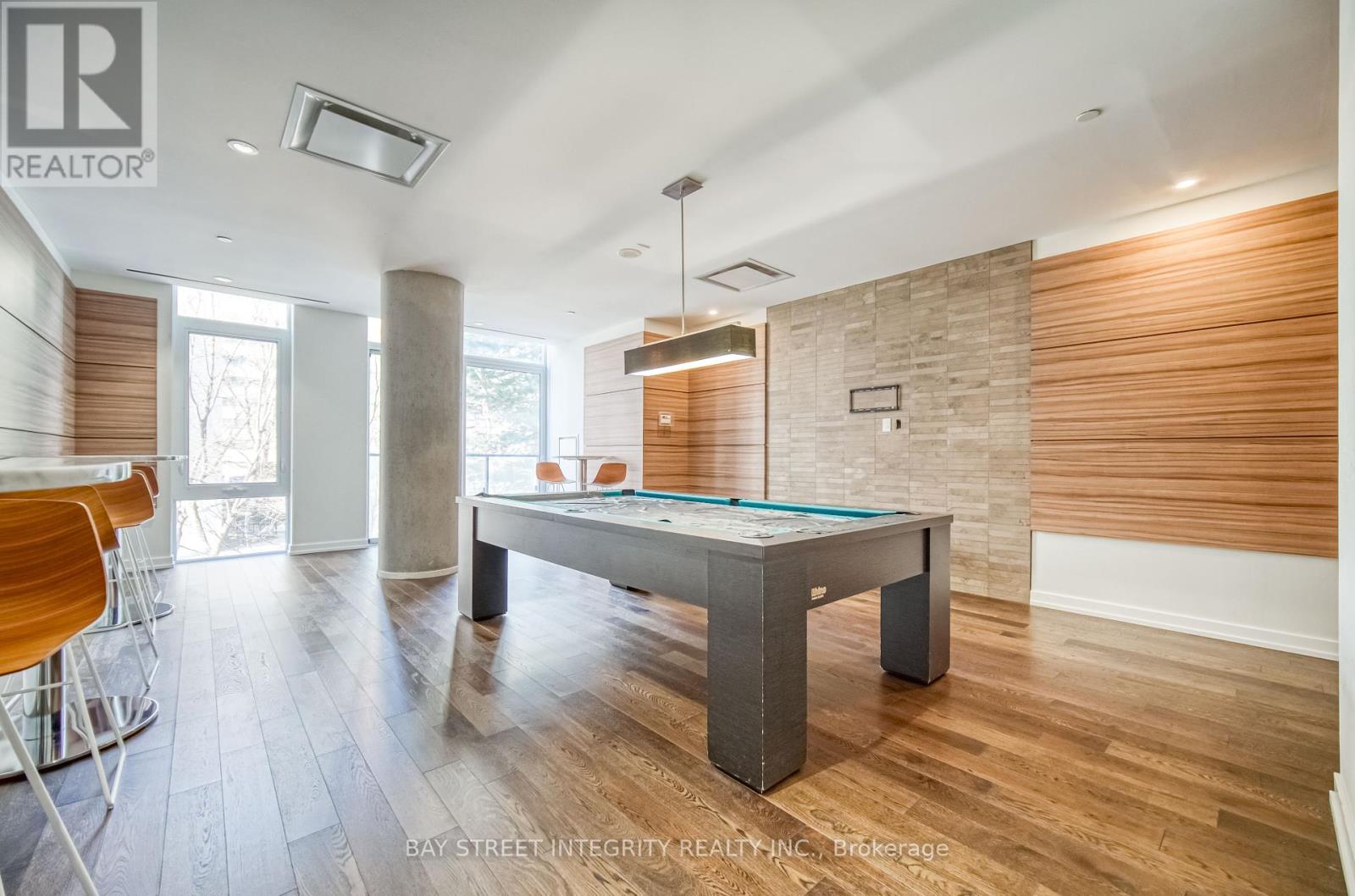 Photo 28 of 2105 75 St Nicholas Street, Toronto ON