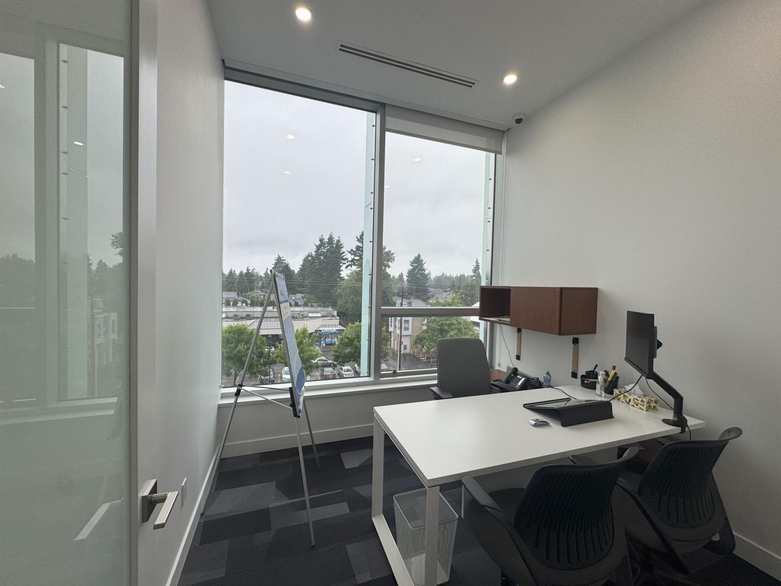 Photo 5 of 405 8318 120 Street, Surrey BC