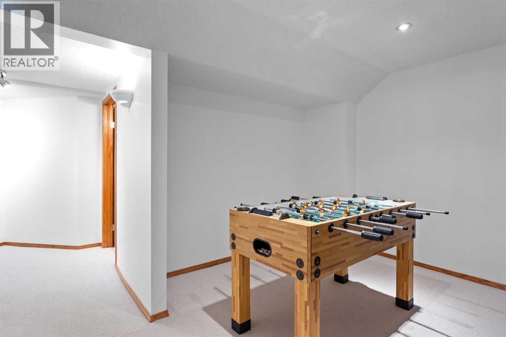 Photo 26 of 13 Shawbrooke Close Sw, Calgary AB
