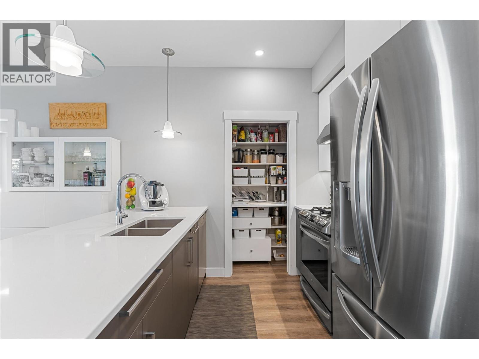 406 1883 Water Street, Kelowna