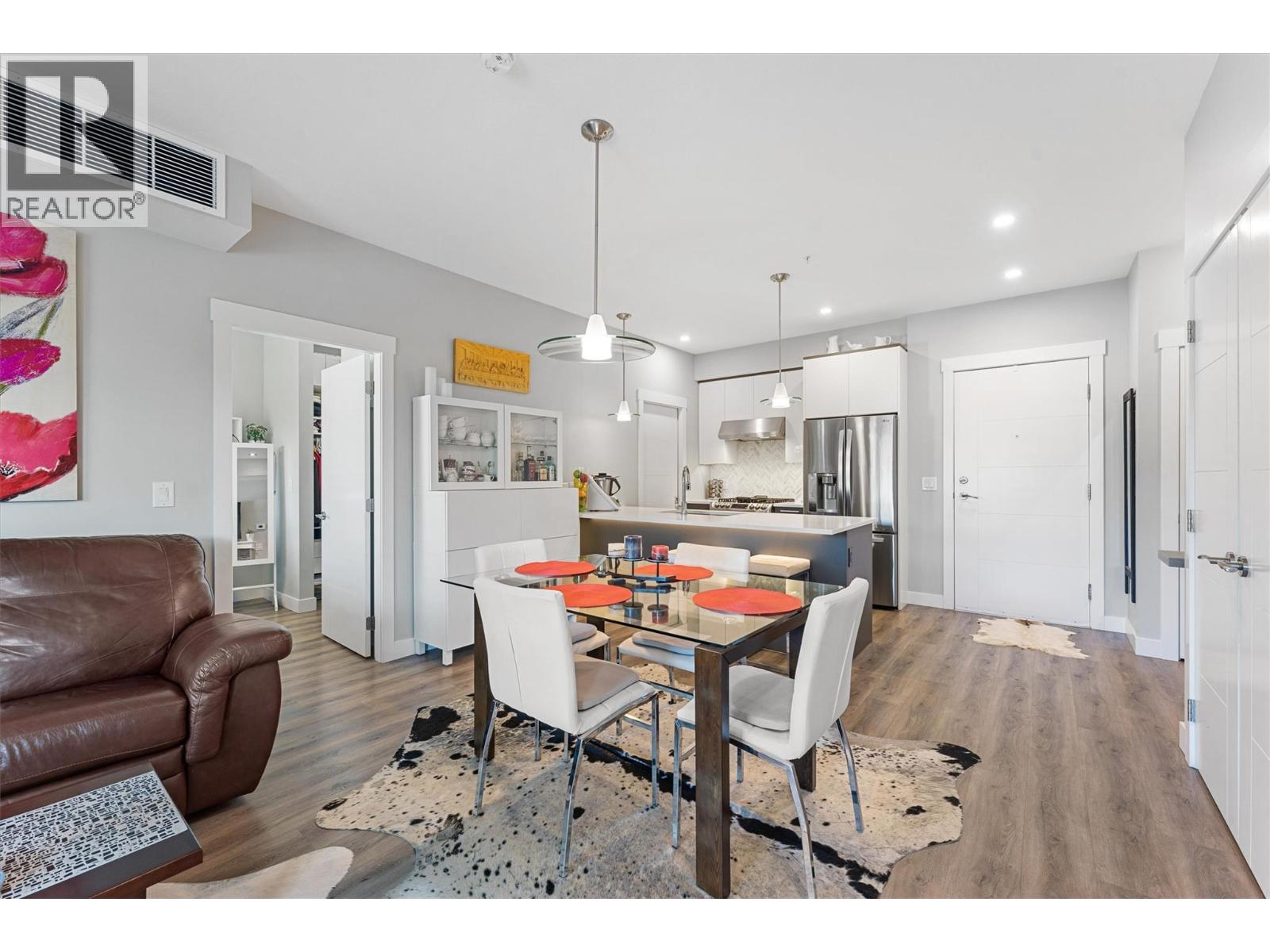 406 1883 Water Street, Kelowna