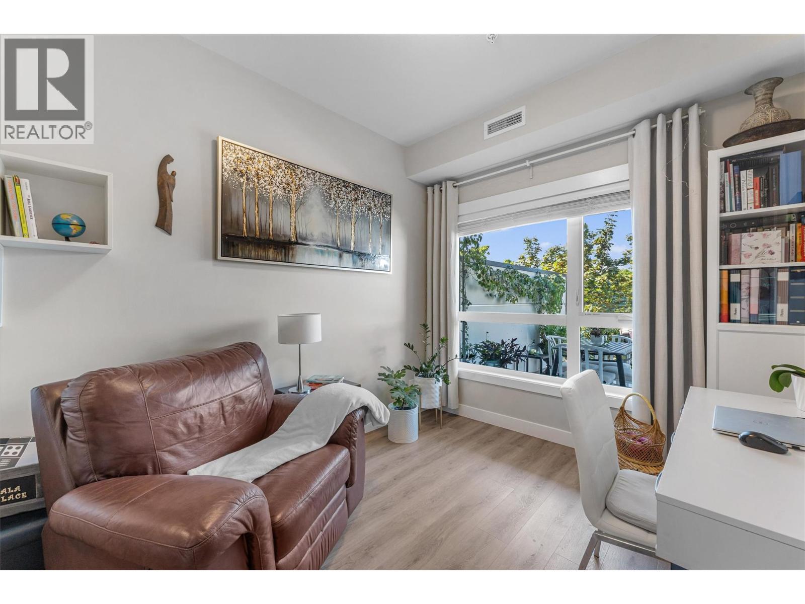 406 1883 Water Street, Kelowna