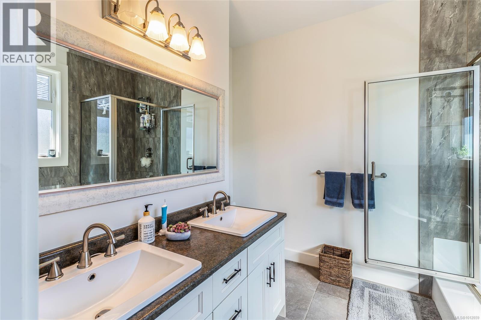 Photo 34 of 5760 Linley Valley Dr, Nanaimo BC