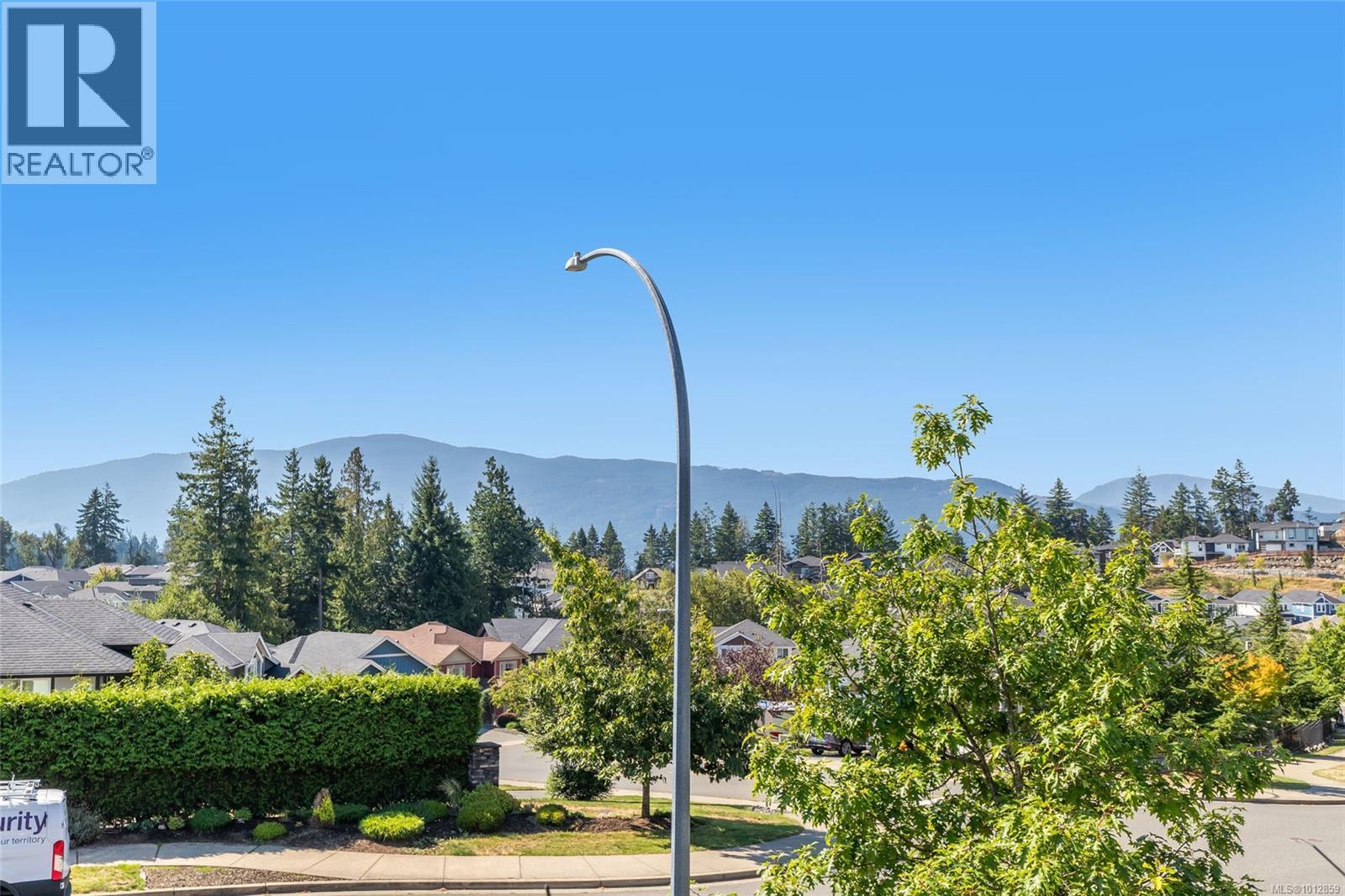 Photo 4 of 5760 Linley Valley Dr, Nanaimo BC