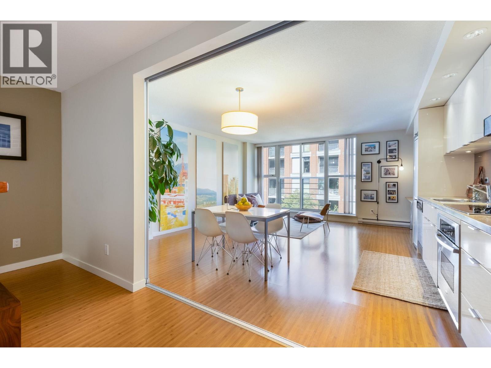 Photo 12 of 507 168 Powell Street, Vancouver BC