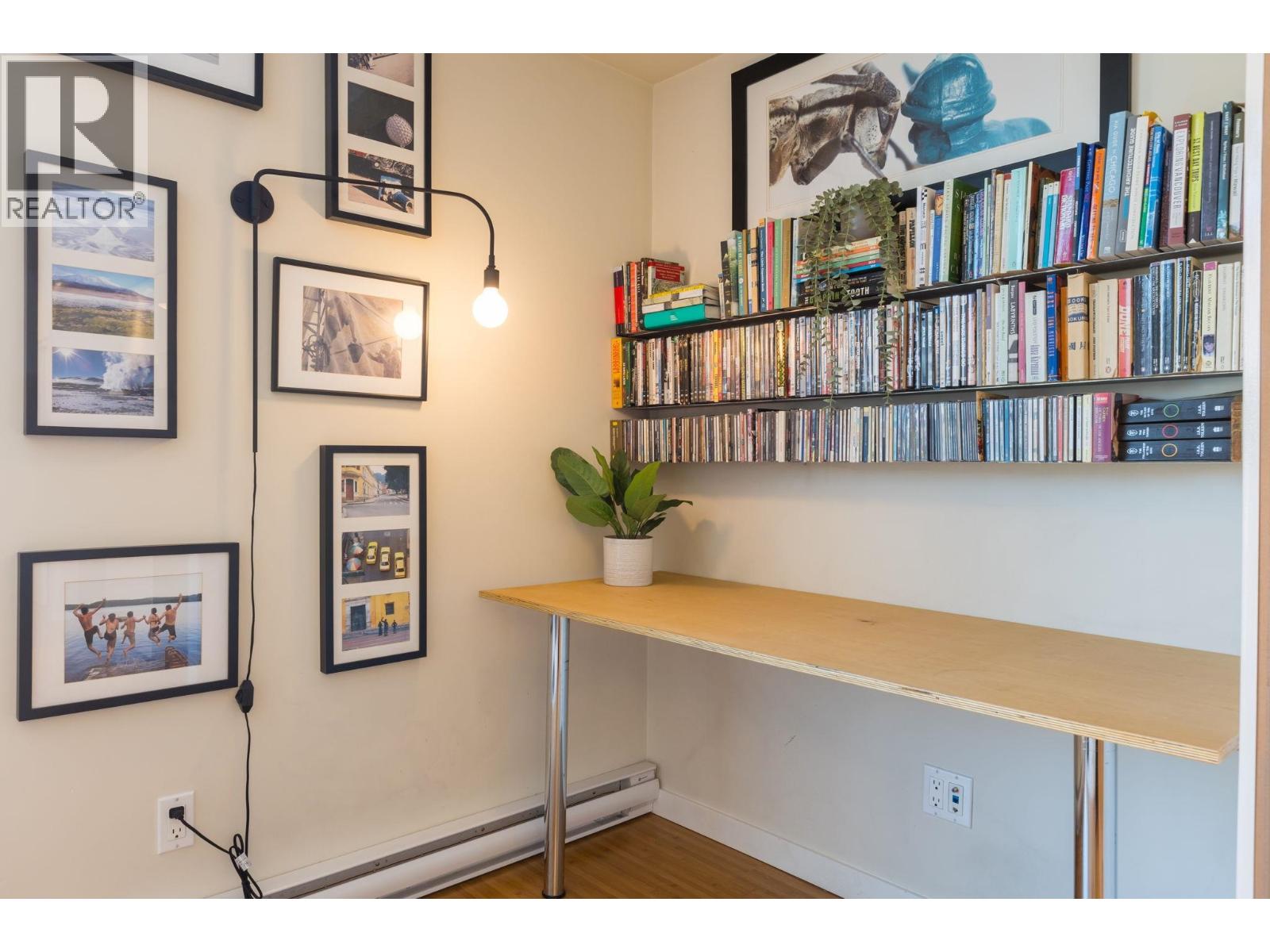 Photo 15 of 507 168 Powell Street, Vancouver BC