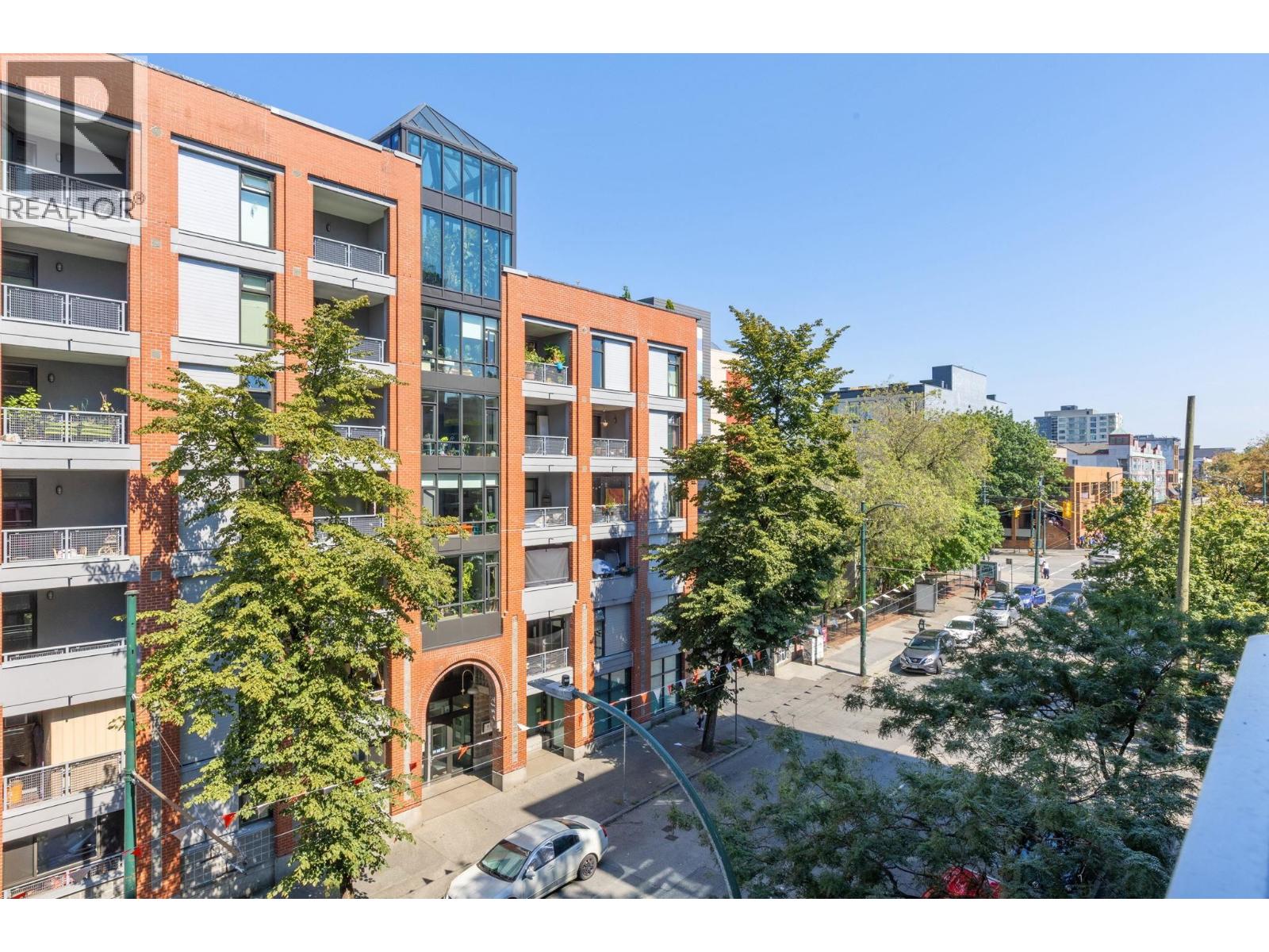 Photo 18 of 507 168 Powell Street, Vancouver BC