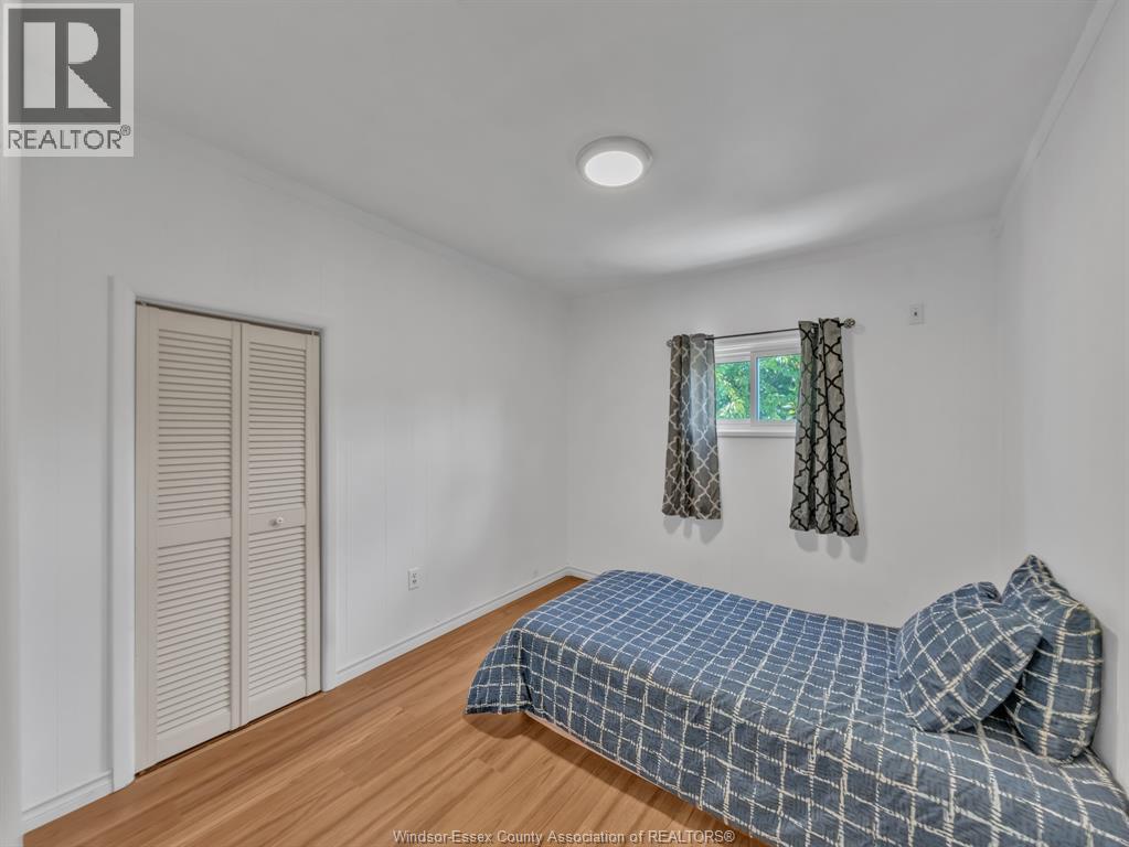 Photo 23 of 1164 Elm Avenue, Windsor ON
