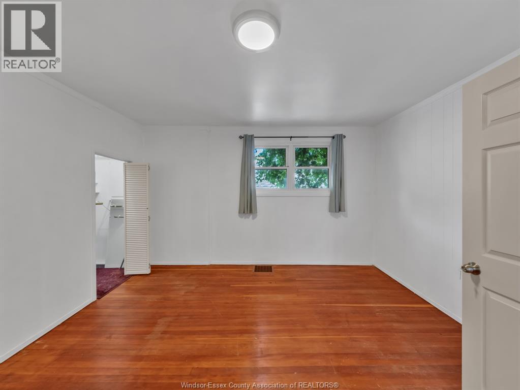 Photo 24 of 1164 Elm Avenue, Windsor ON