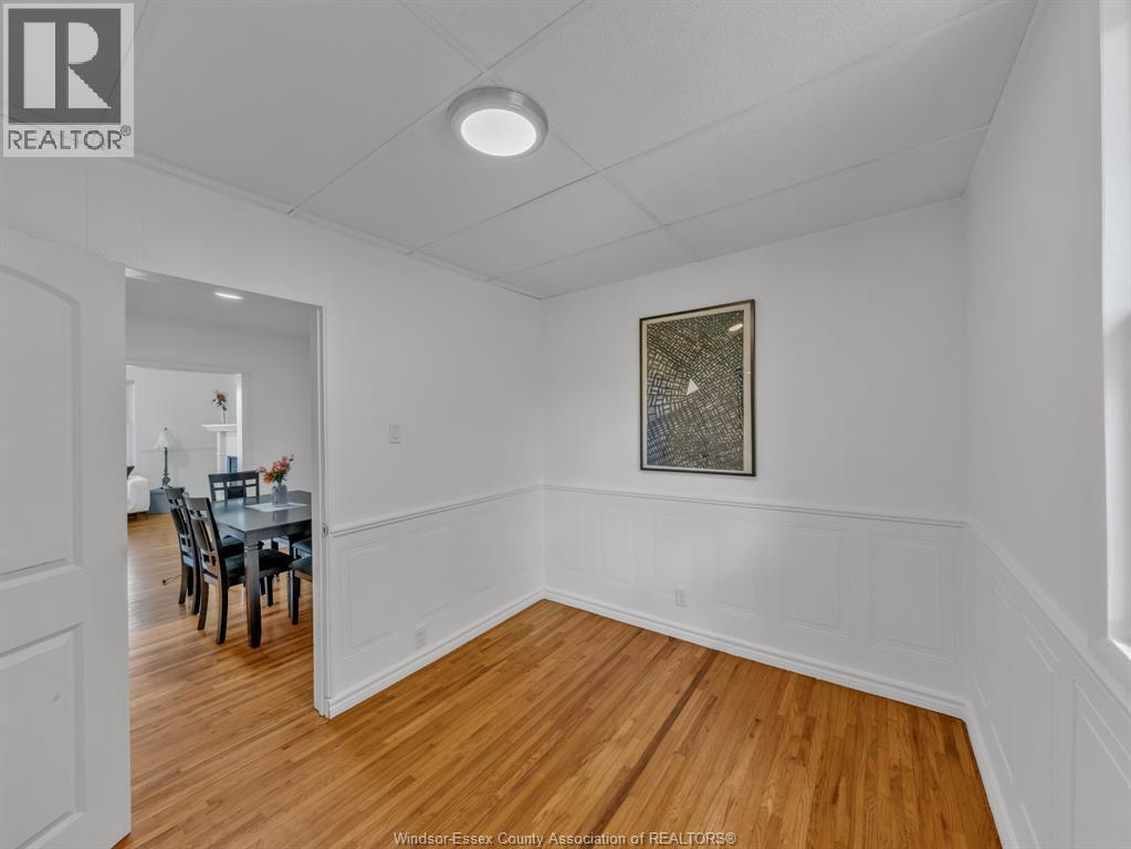 Photo 17 of 1164 Elm Avenue, Windsor ON