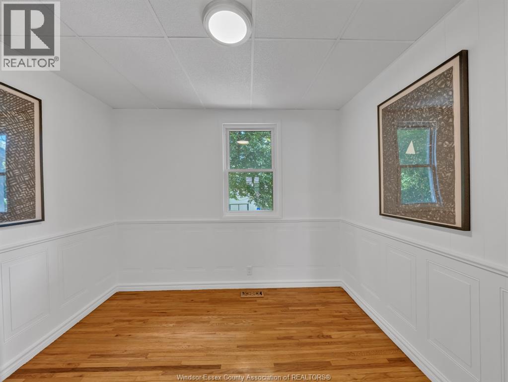 Photo 16 of 1164 Elm Avenue, Windsor ON