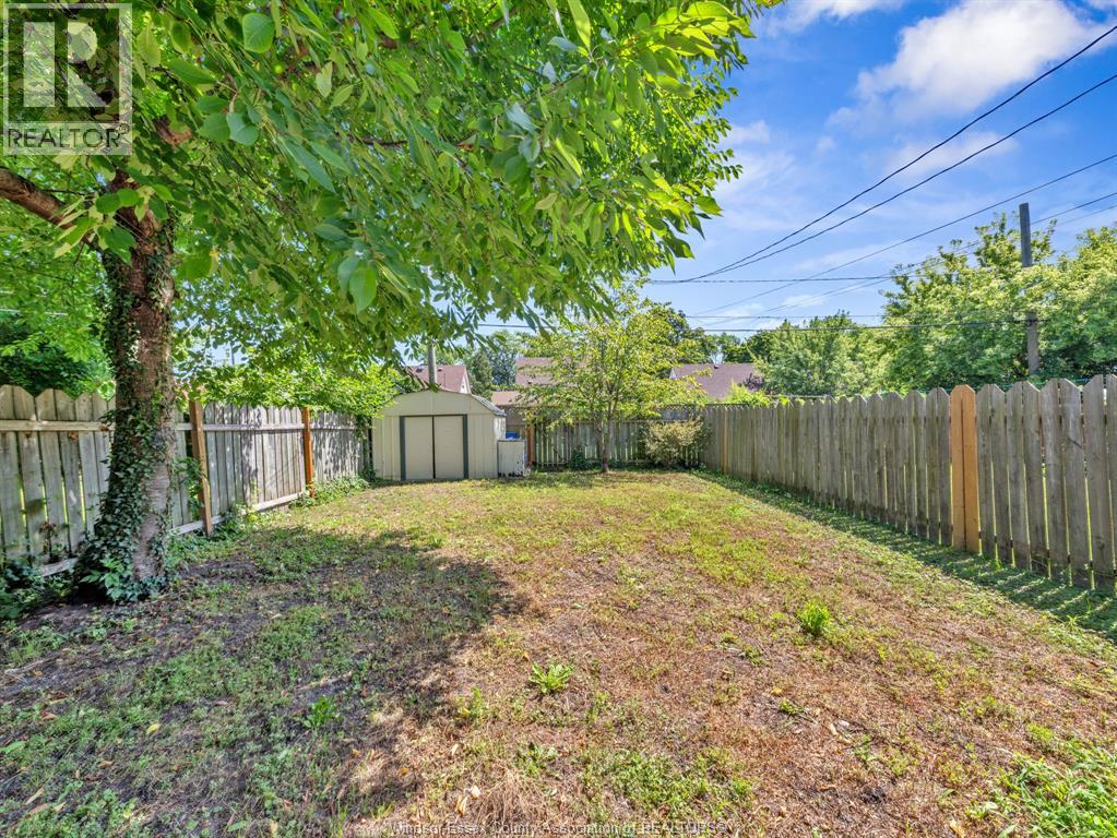 Photo 42 of 1164 Elm Avenue, Windsor ON